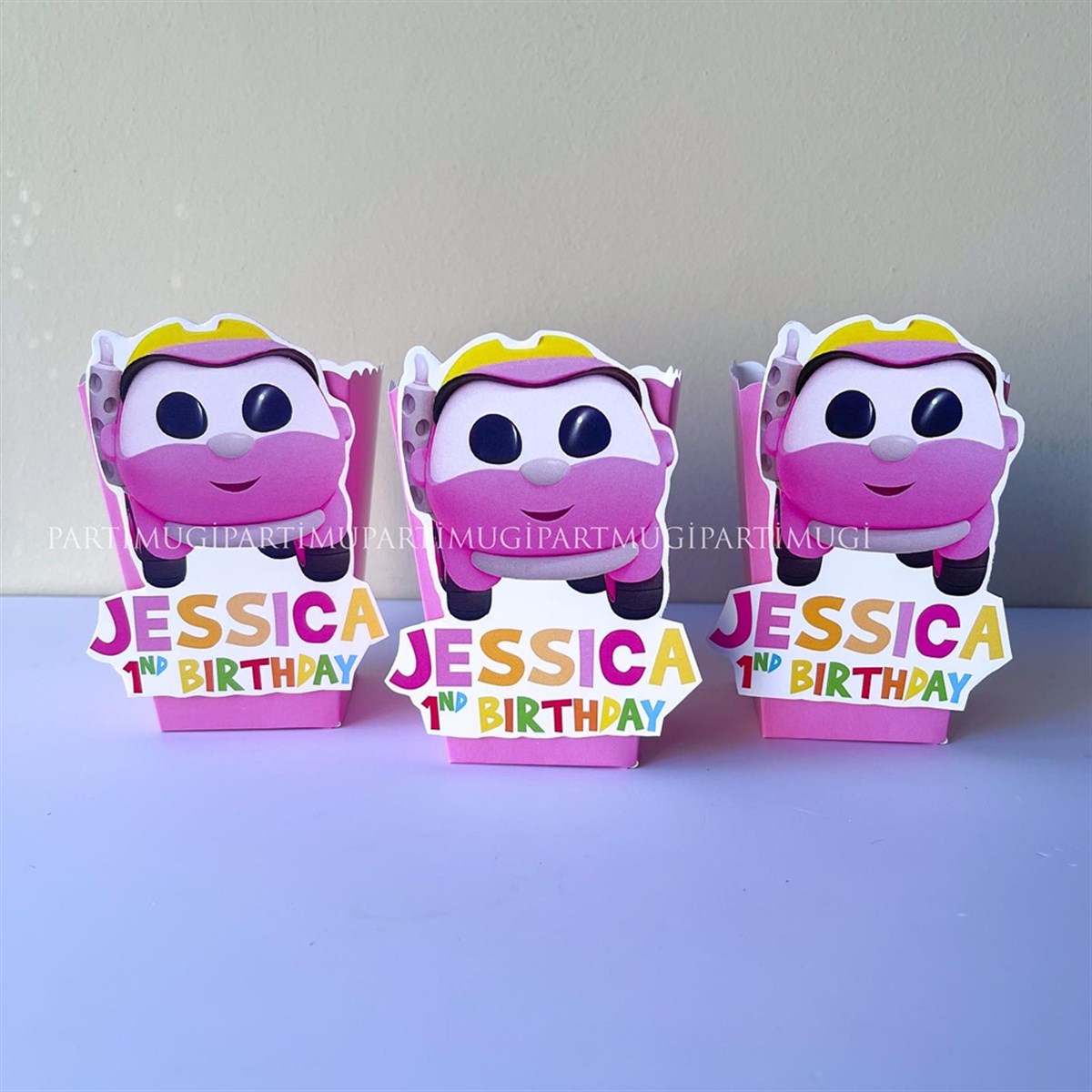 Pembe Kamyon Lea Temalı Popcorn Kutusu