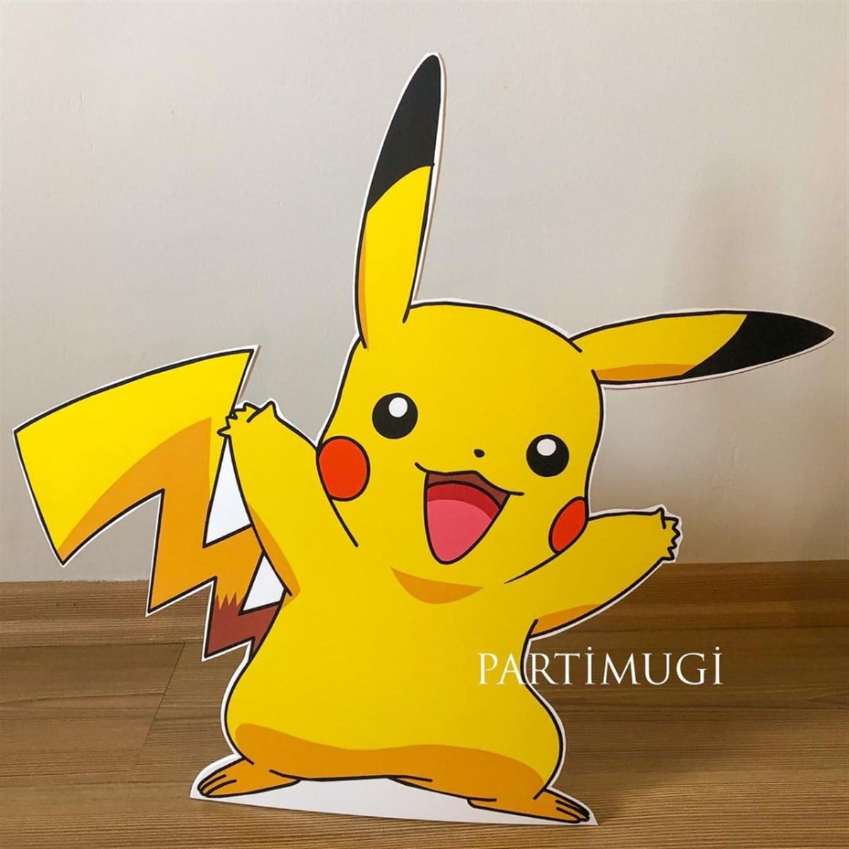 Pokemon Temalı Ayaklı Maket