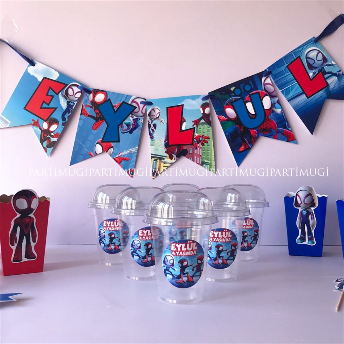 Spidey Temalı Harf Banner
