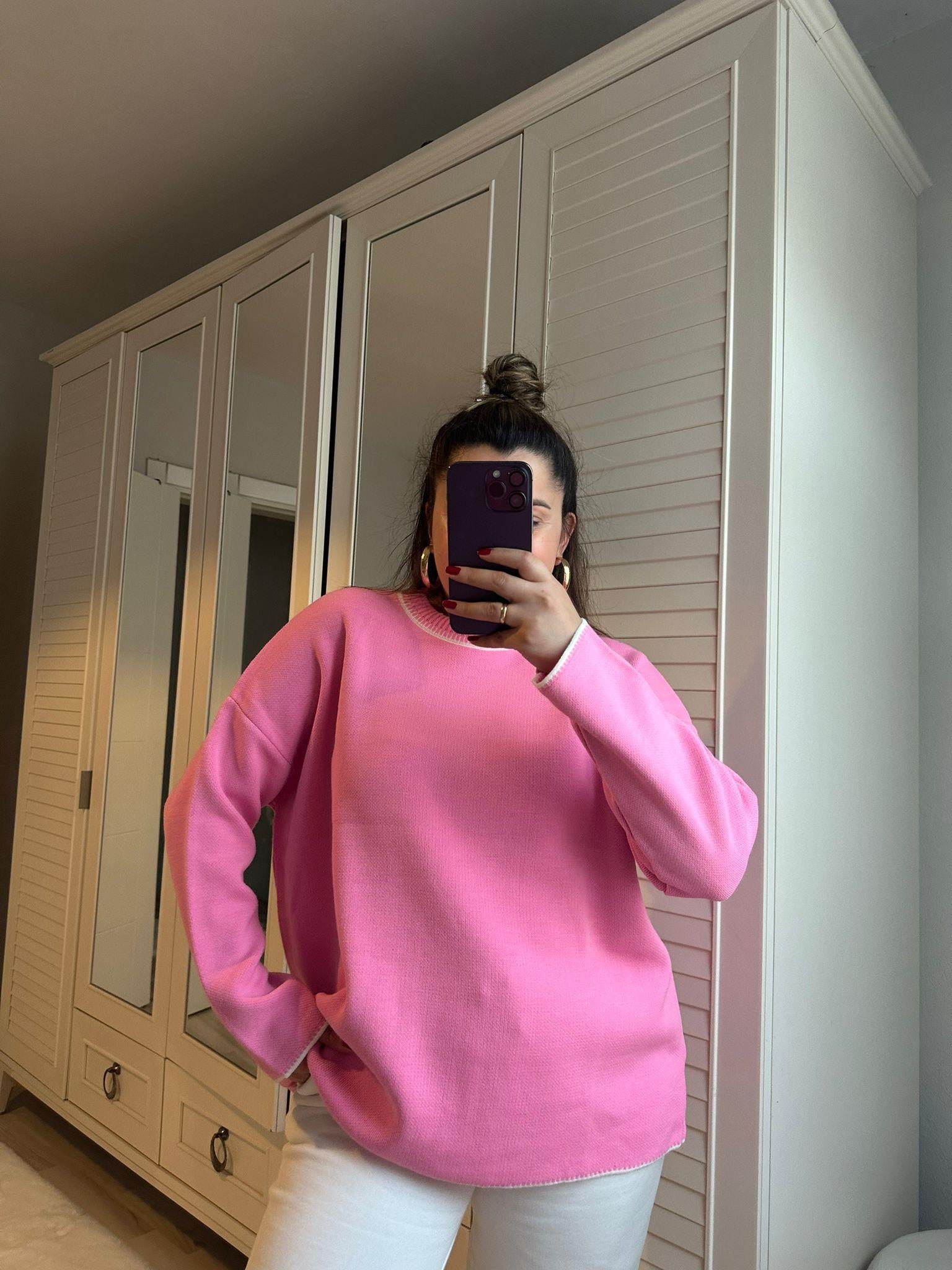Pembe İşlemeli Kazak