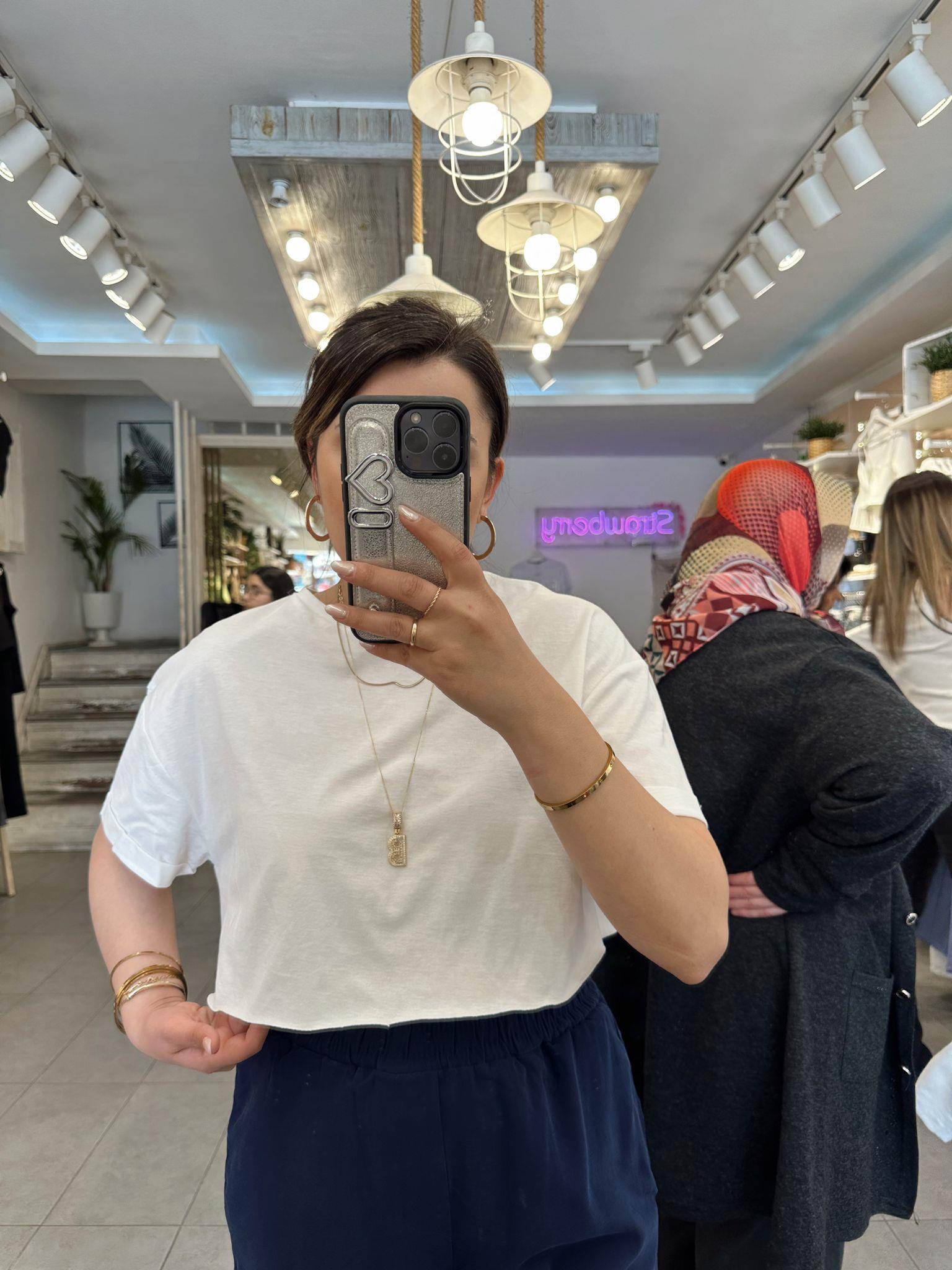 Beyaz Crop Tshırt 