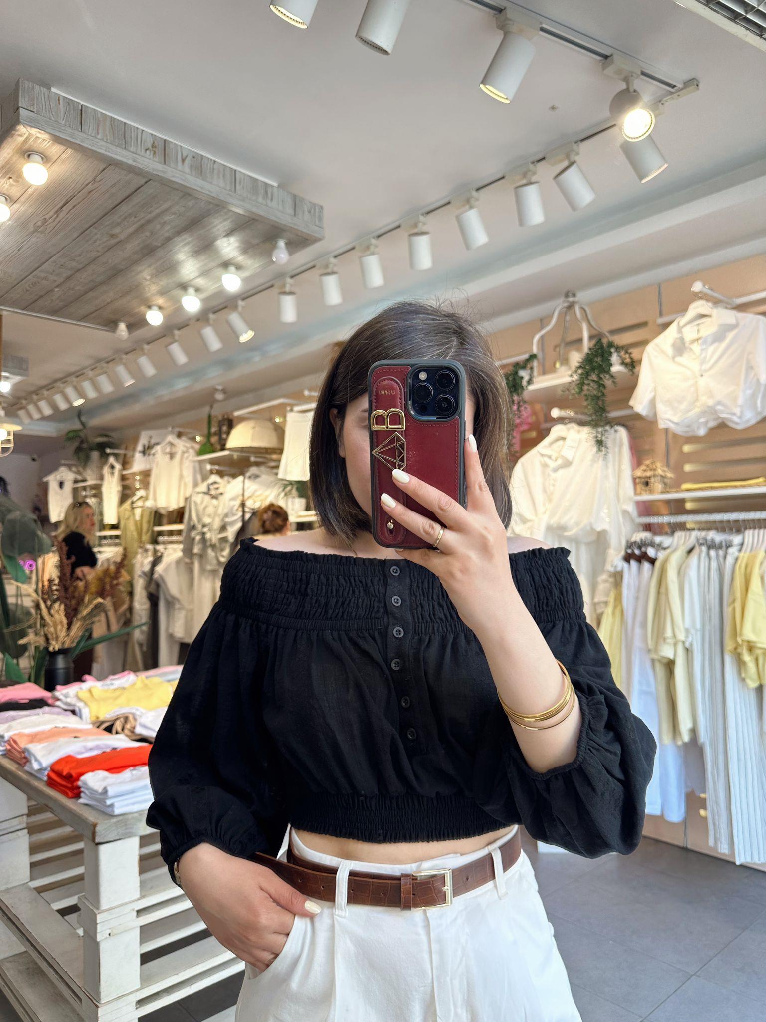 50258 Siyah Omuzları Açık Top
