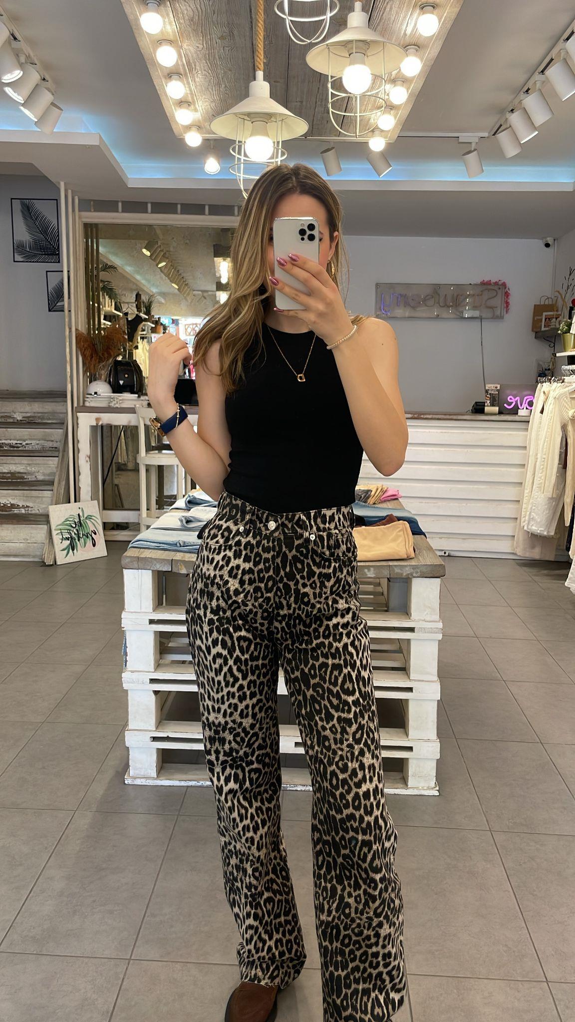 Leopar Desenli Jean 