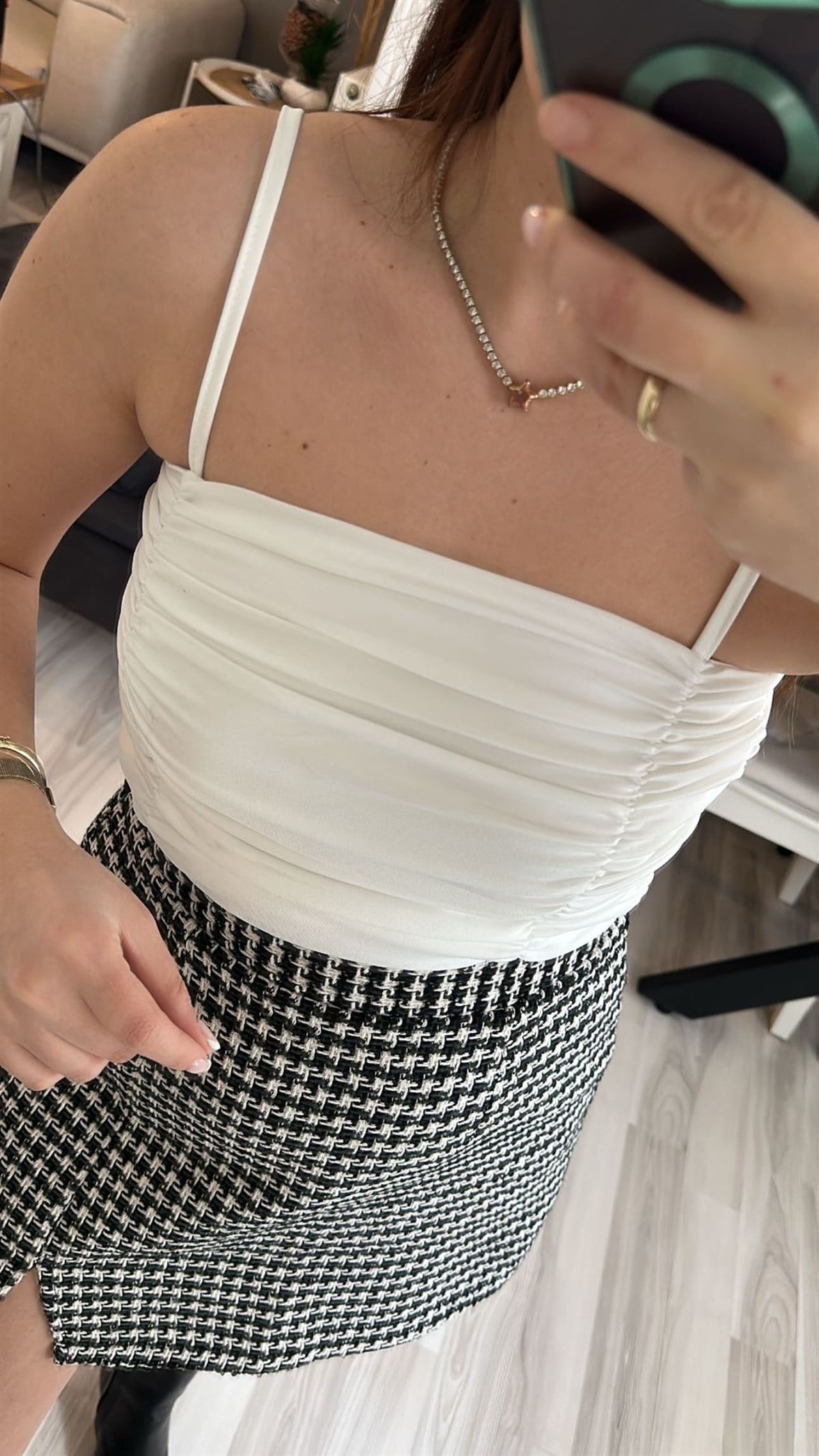 İp Askılı Beyaz Drapeli Crop | StrawberryWear