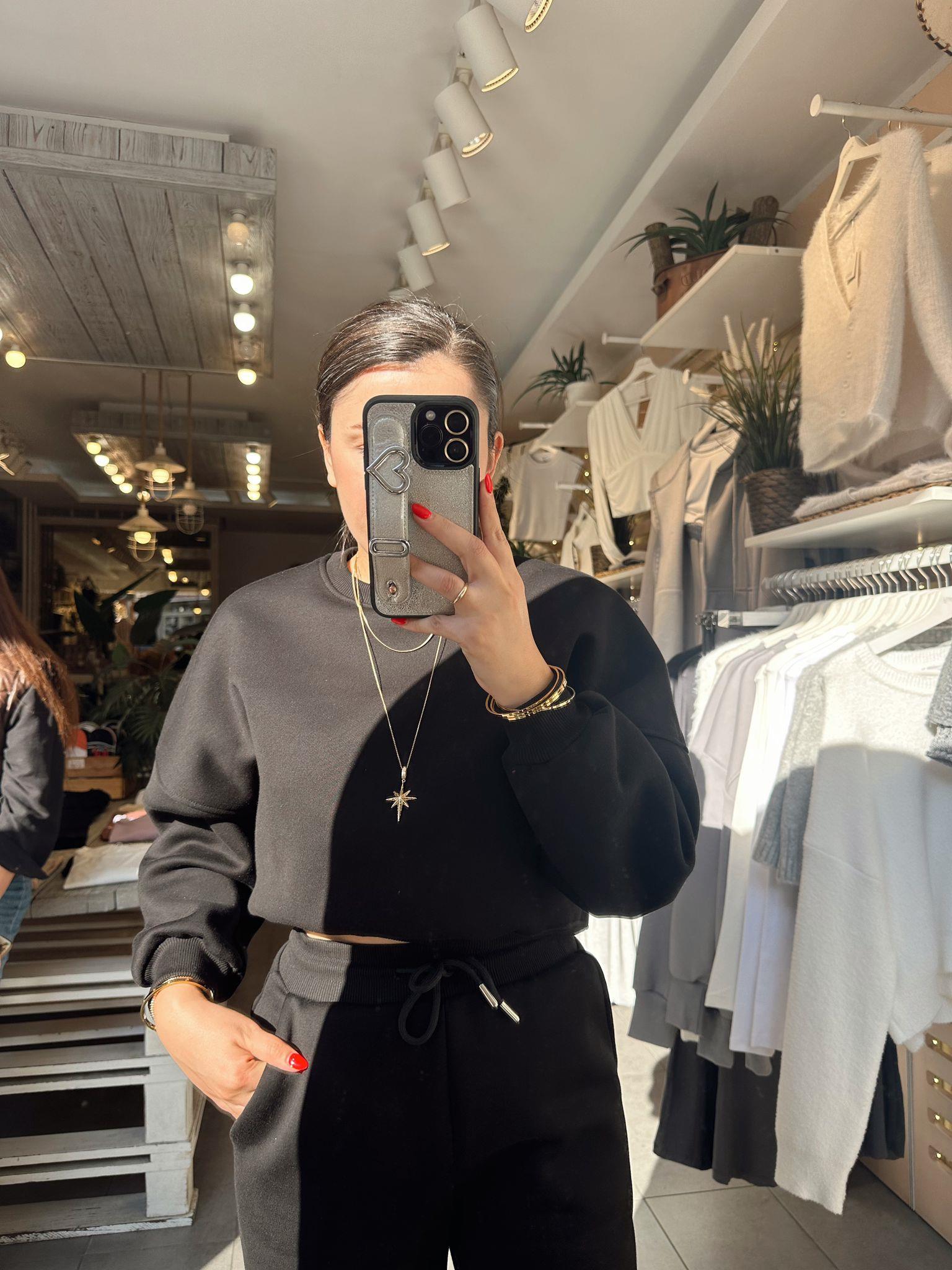 Siyah Crop Sweatshirt