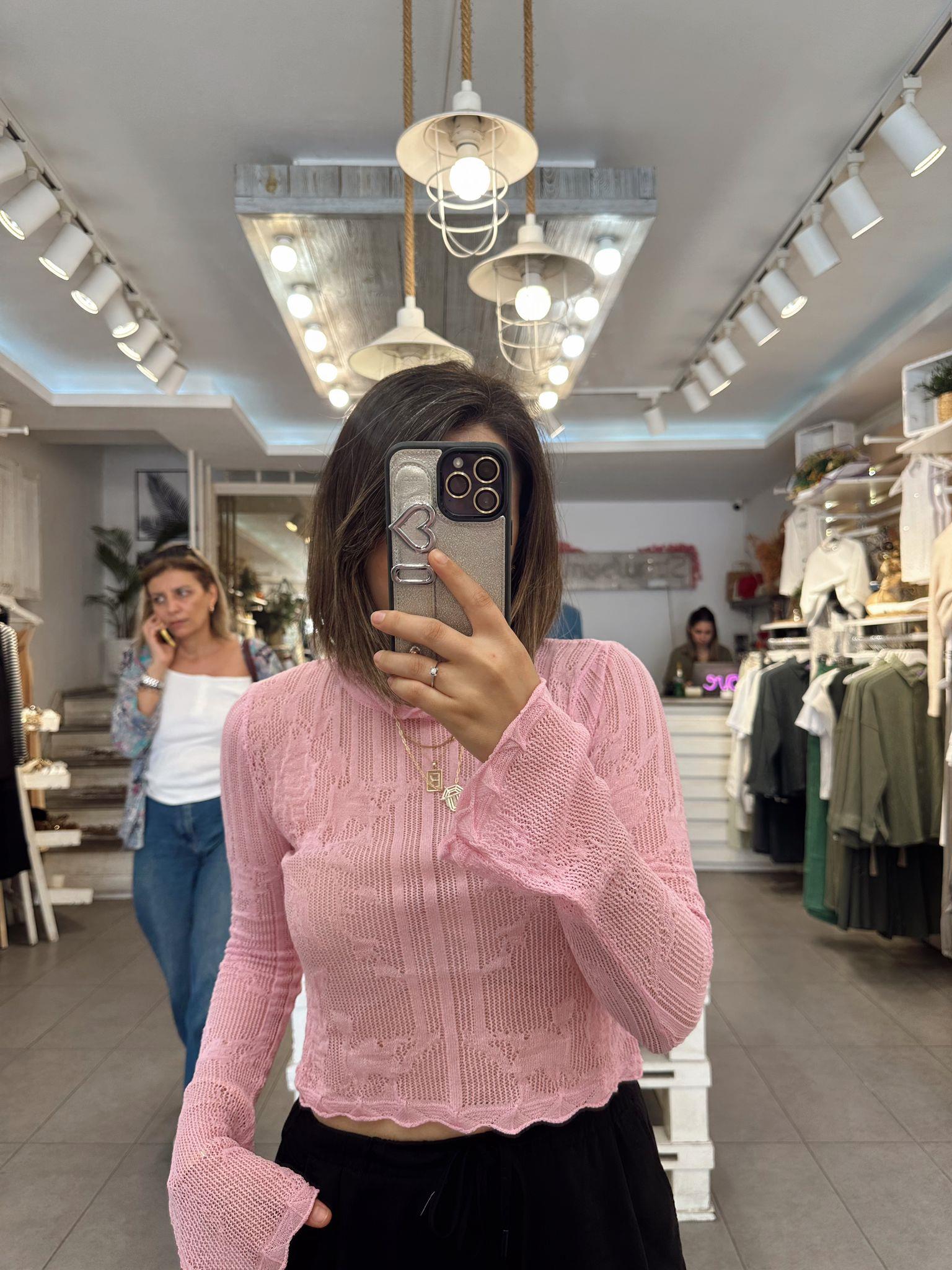 Pembe Bisiklet Yaka Çiçek Ajurlu Bluz 