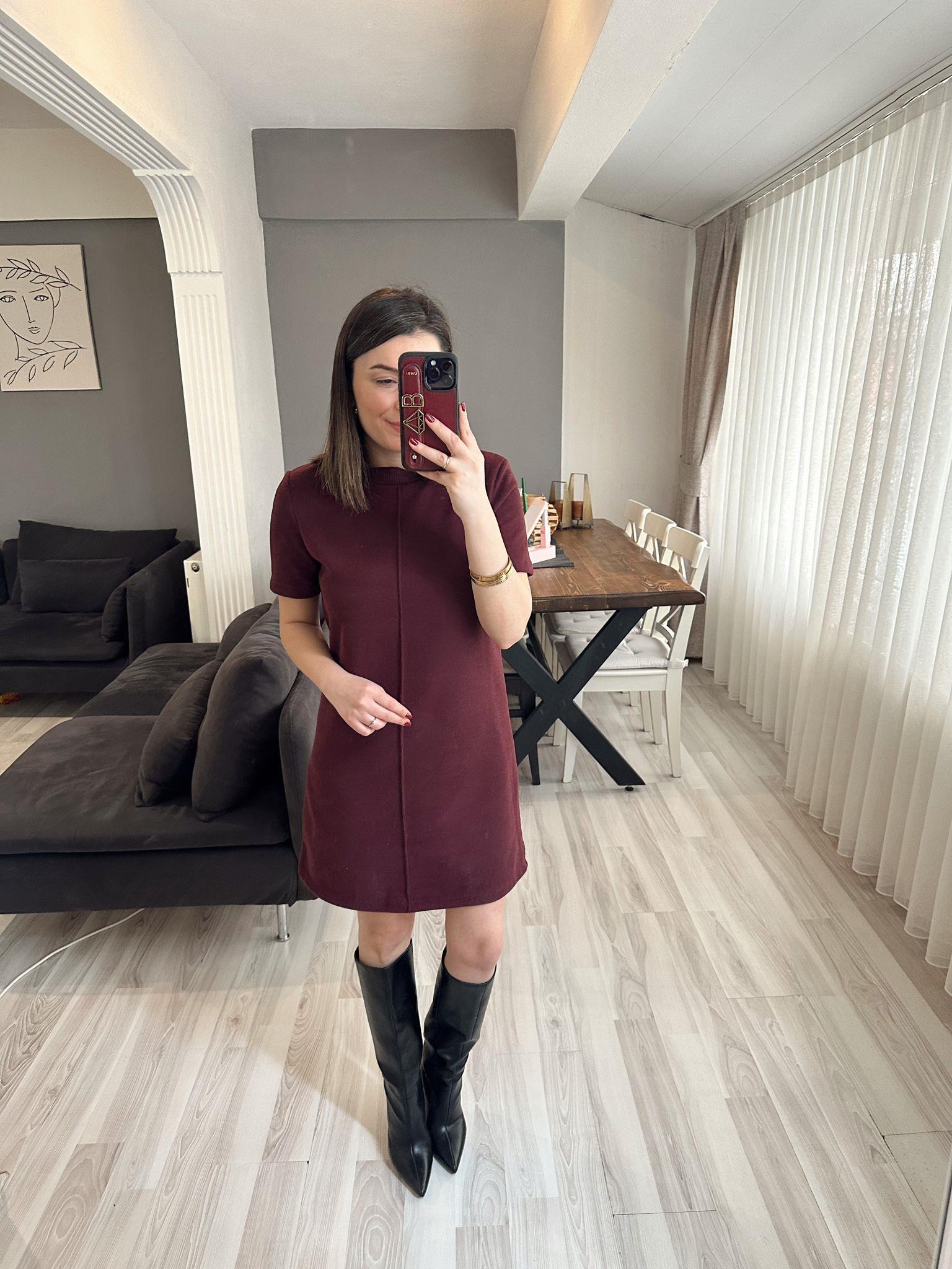90810 Bordo Yumuşak Dokulu Kısa Kollu Elbise