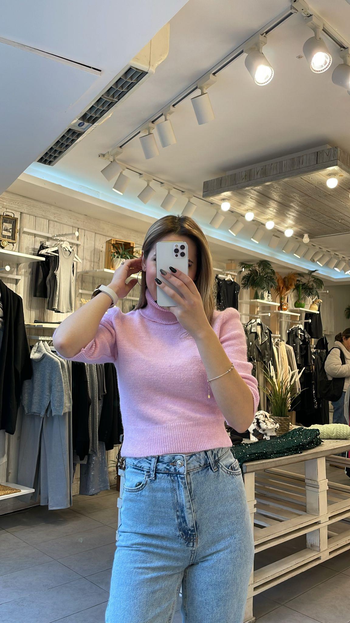 Pembe Boğazlı Kazak