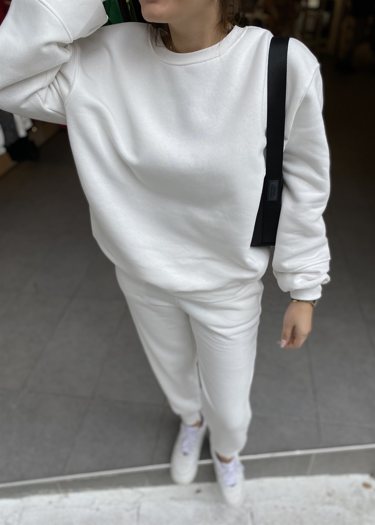 Beyaz Sweat | StrawberryWear