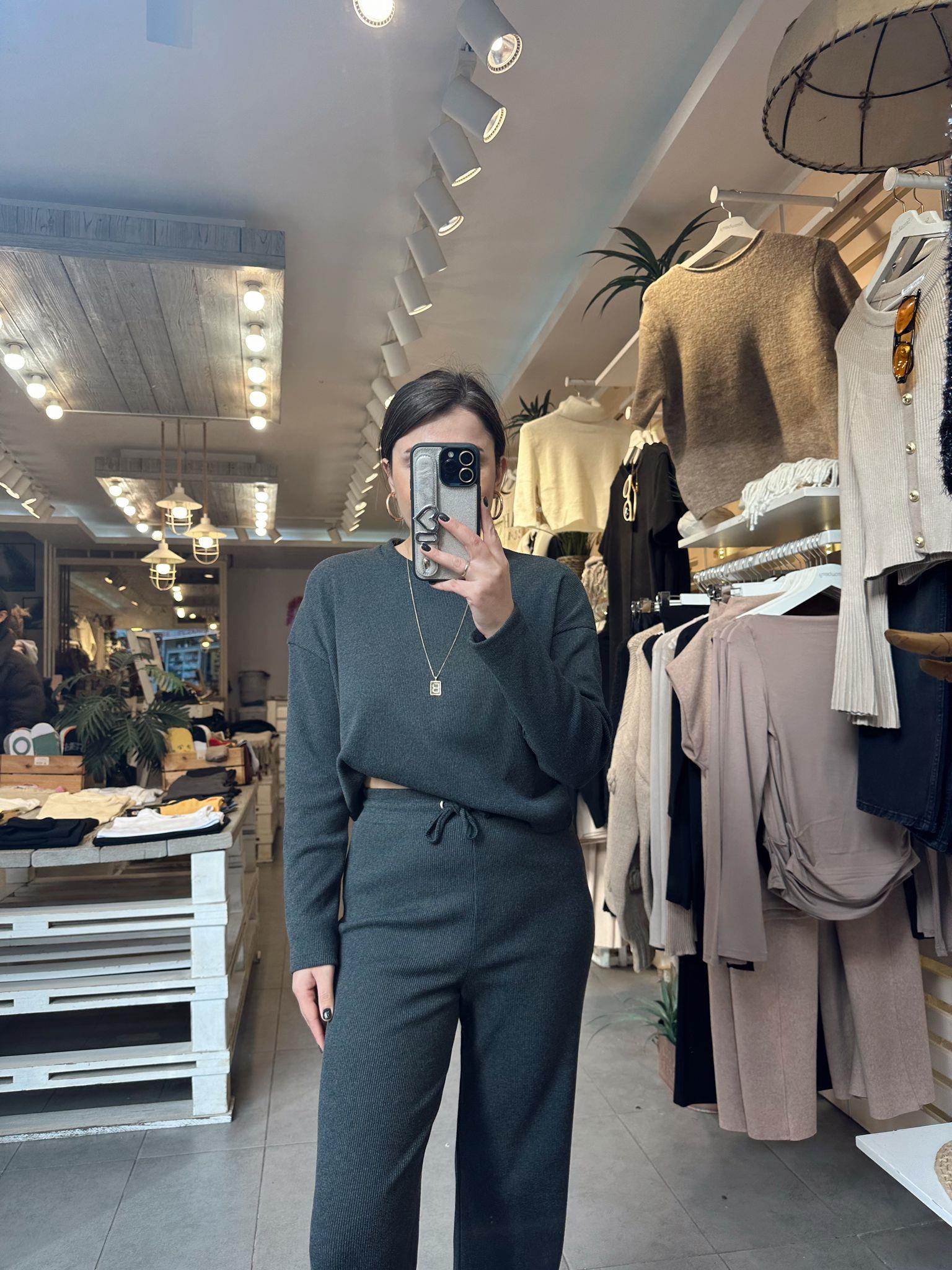 Koyu Gri Fitilli Takım 