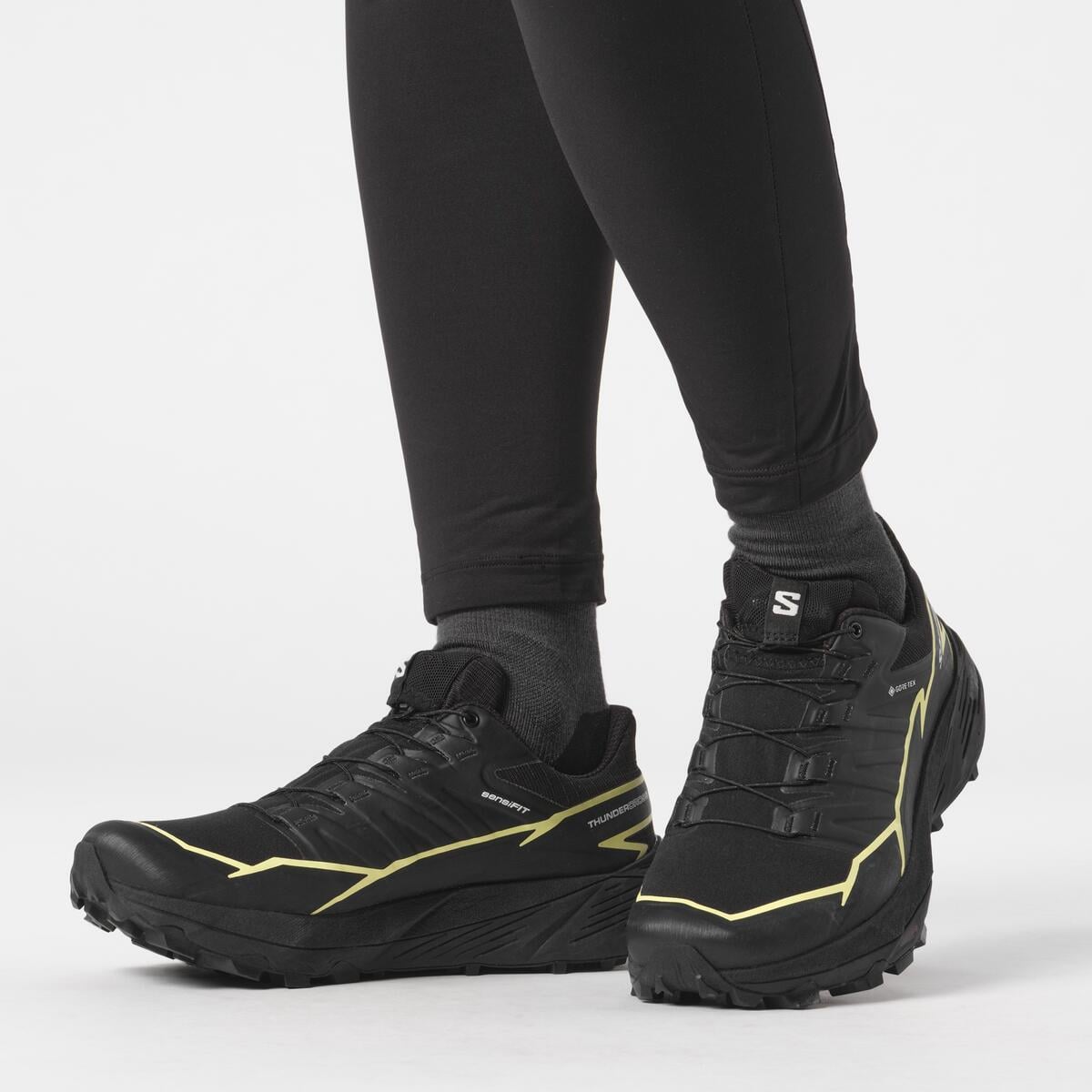 ブラック36 Salomon Thundercross Gore-Tex Kadın Koşu Ayakkabısı - Siyah