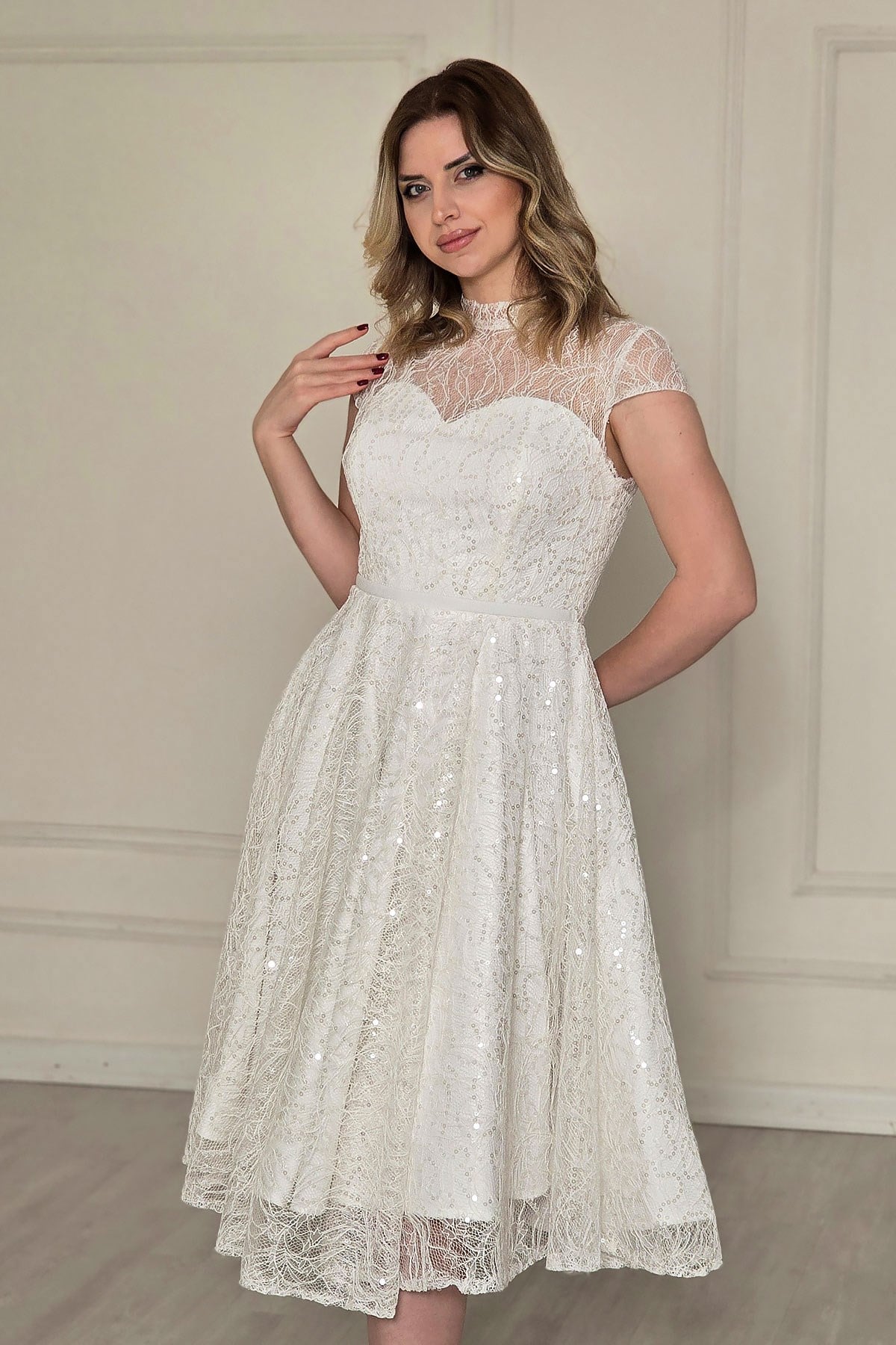 Beyaz Pul Payet Midi Abiye 6102