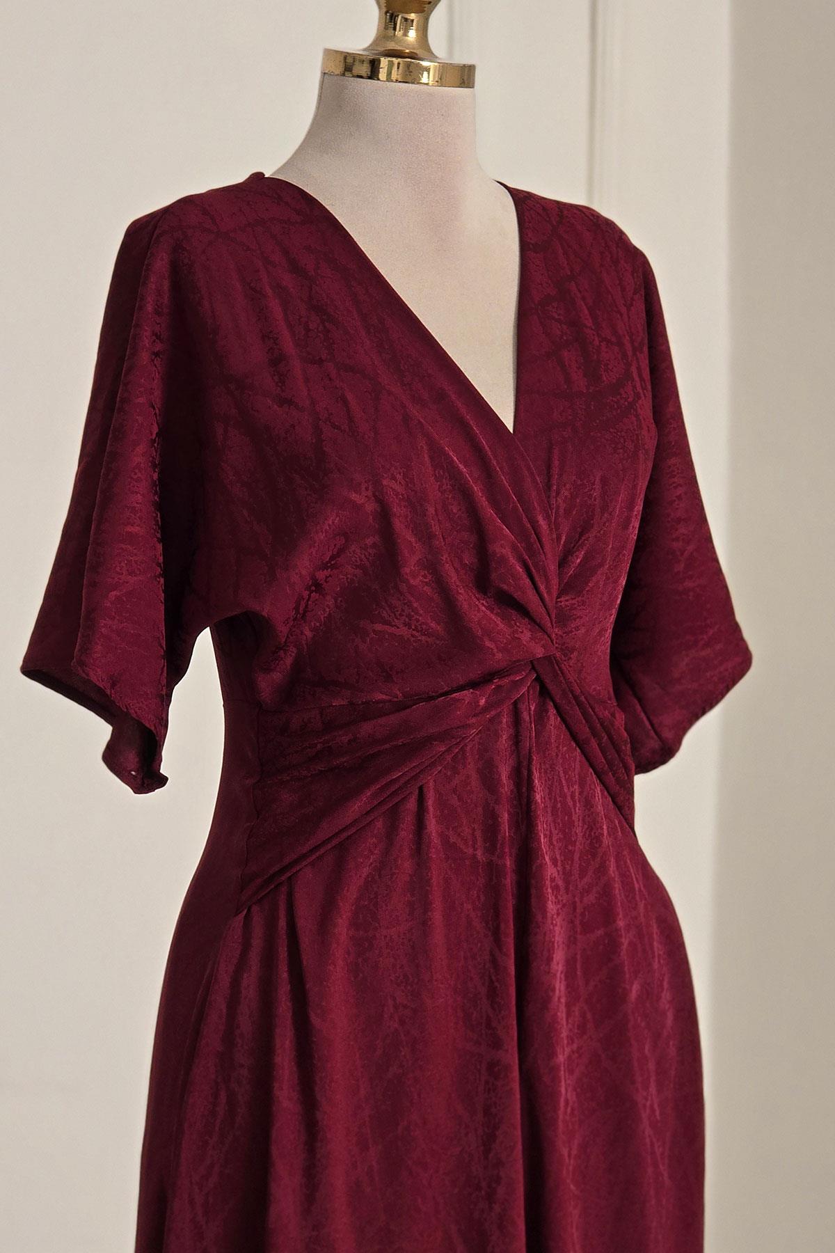 Bordo Düğümlü Kısa Kol Elbise 251670