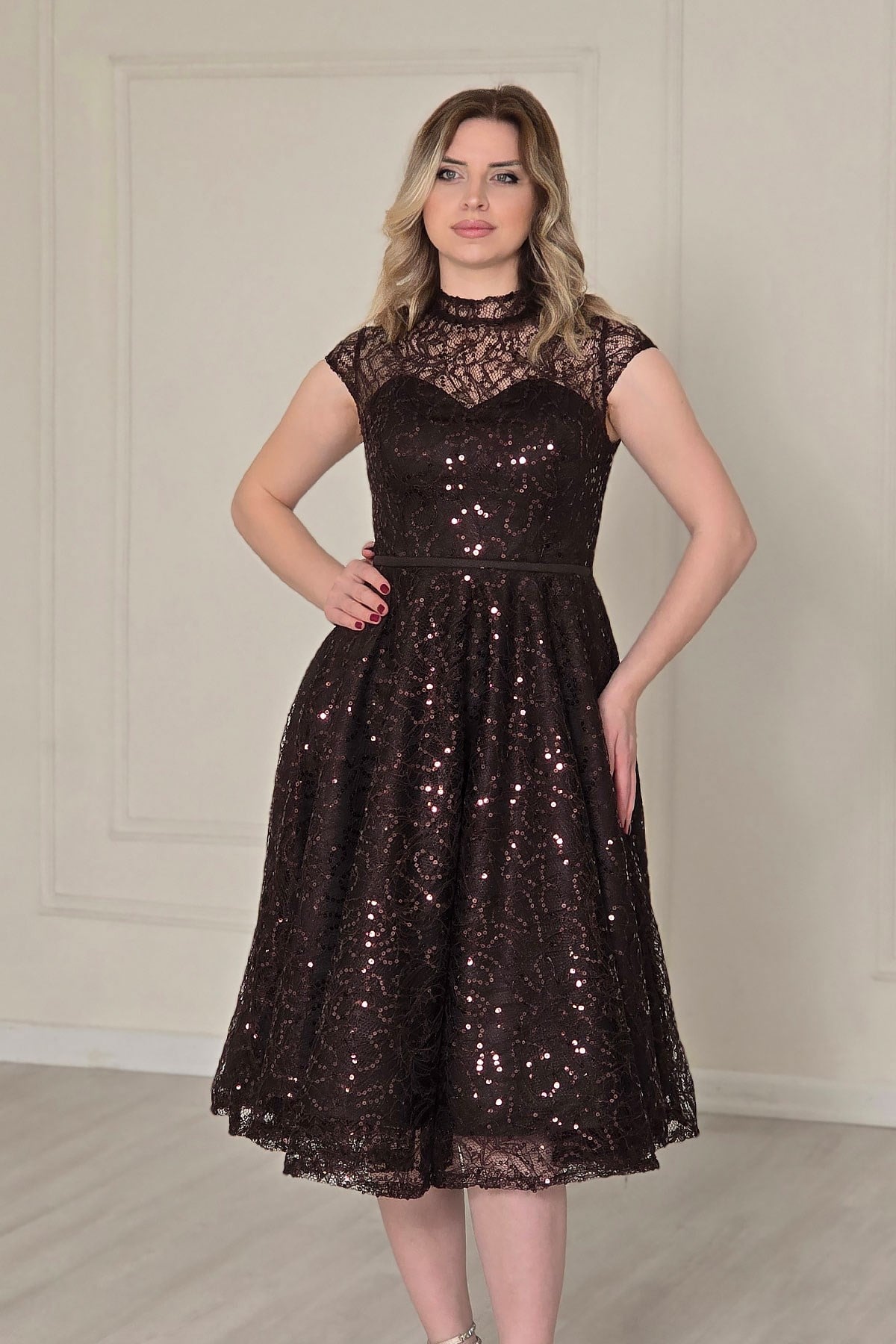 Kahverengi Pul Payet Midi Abiye 6102