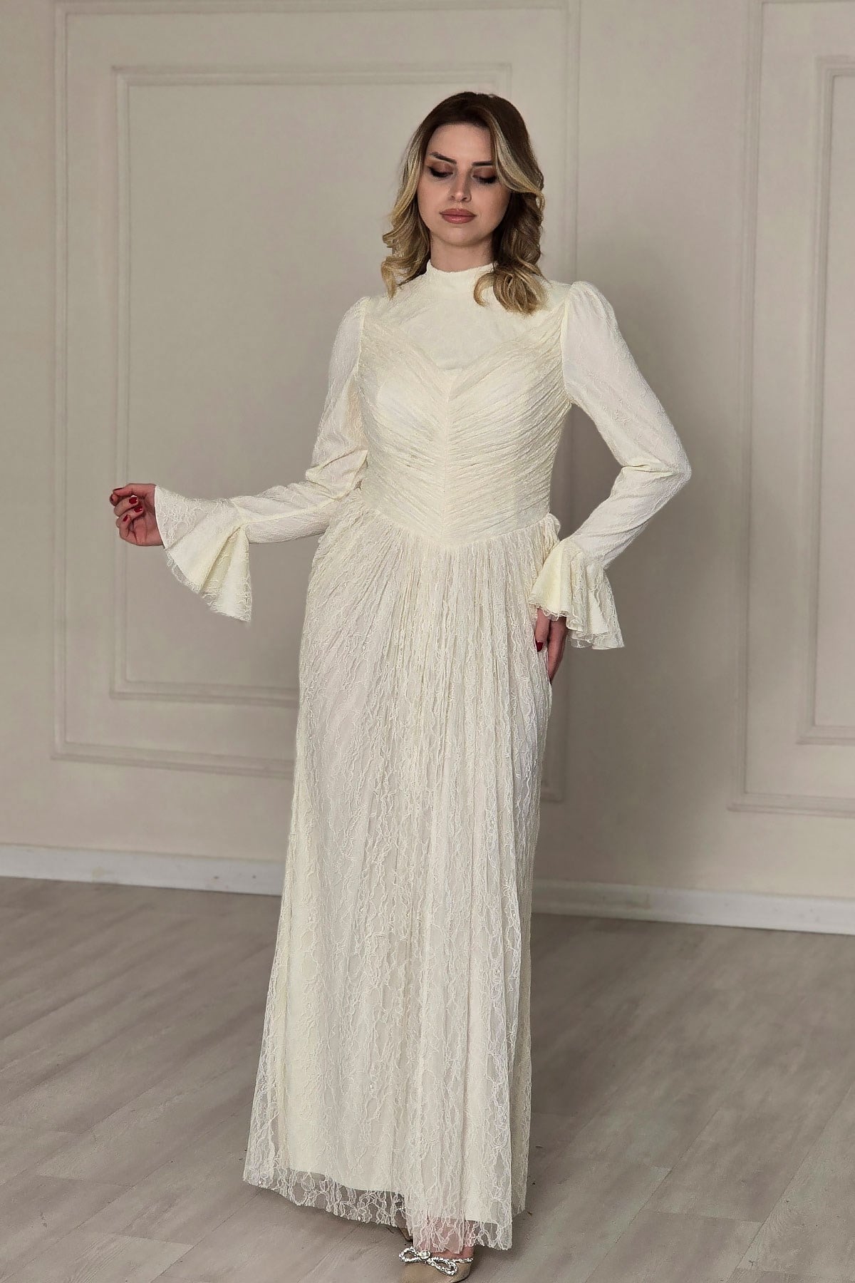 Krem İspanyol Kol Dantel Elbise 5656