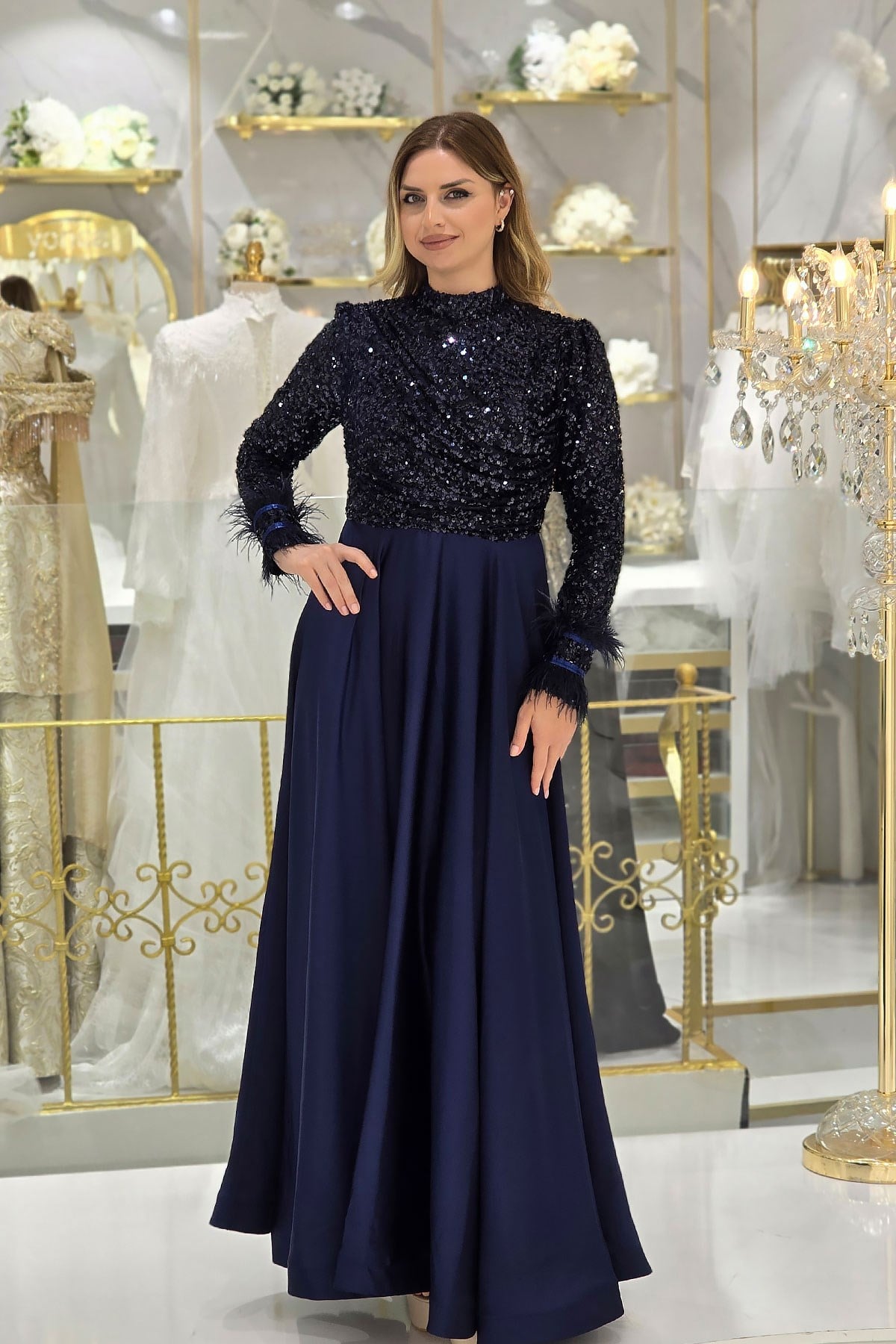 Lacivert Kolları Tüylü Payet Abiye 4796