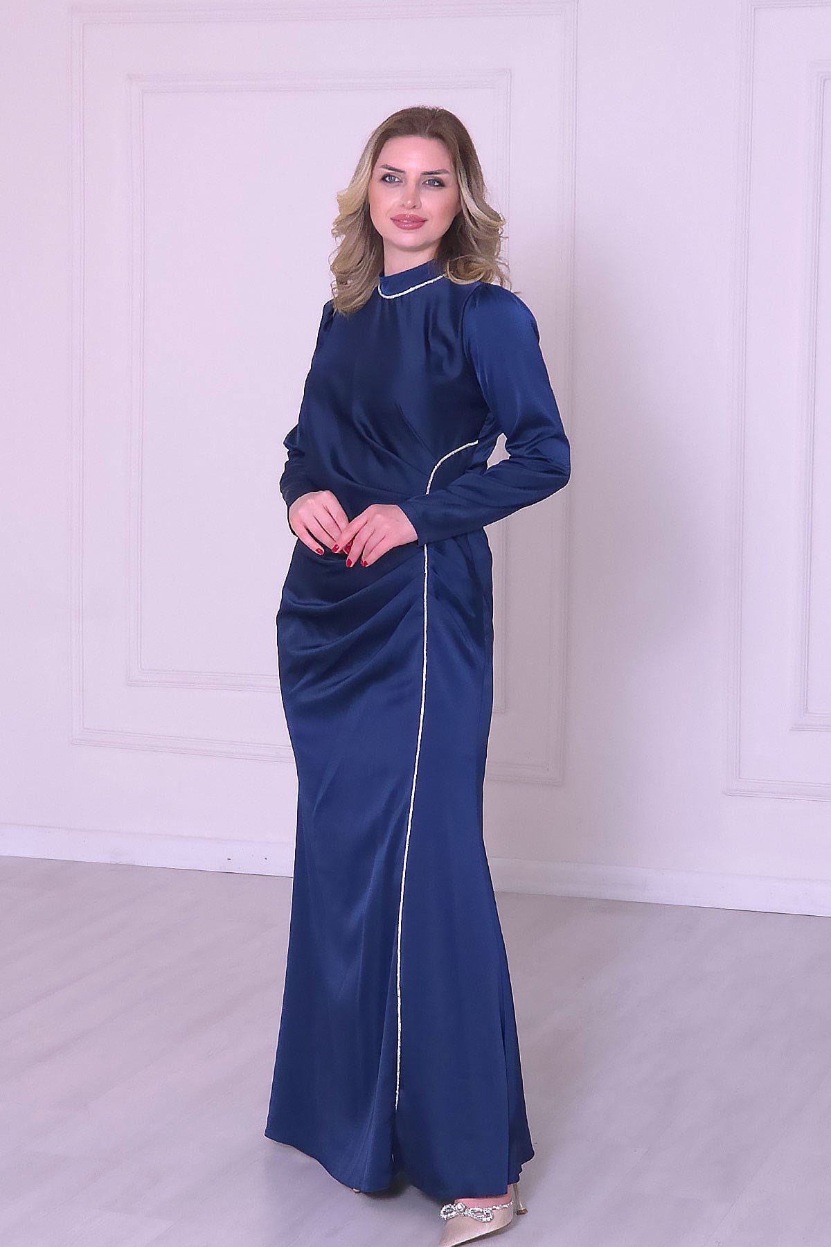 Lacivert Zara Şerit Tesettür Abiye 4668