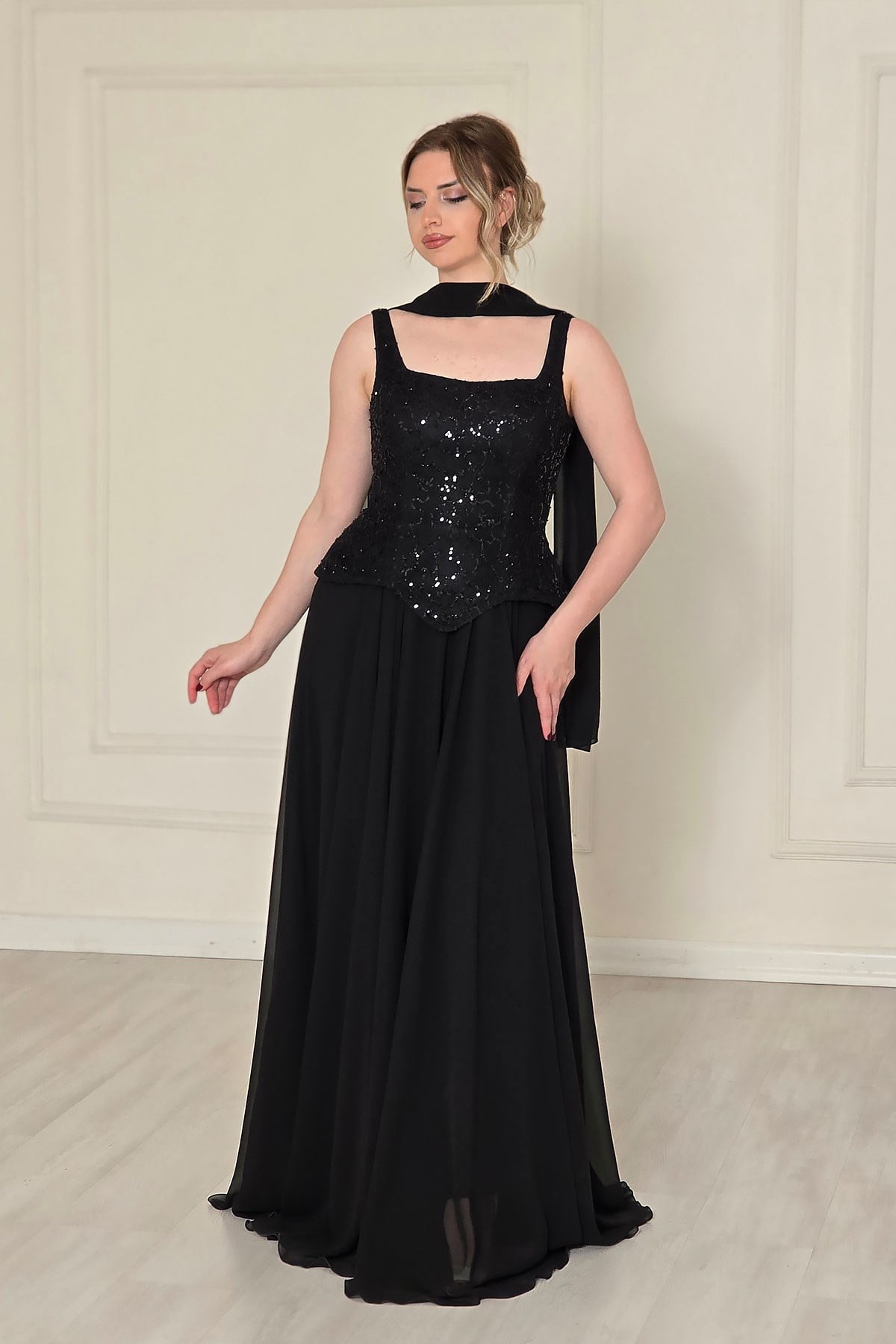 Siyah Şifon Dantelli Abiye 2752