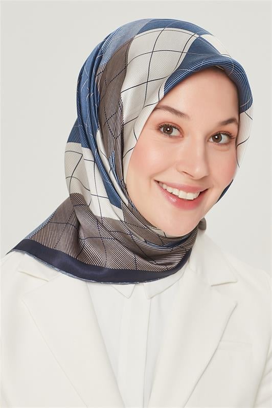 Armine Özel Nostalji Serisi Sura İpek Eşarp Modelleri 8524-81