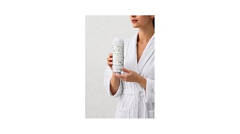 Be-Vita Jasmin C Vitaminli Aromatik Duş Filtresi - Cilt Besleyici Klor ve Kireç Arıtıcı Duş Filtresi (150gr)