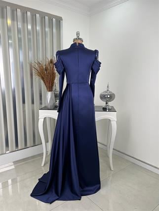 Robe De Soirée Hijab Drapée De Rêve Et Détaillée De Pierre Bleu Marine