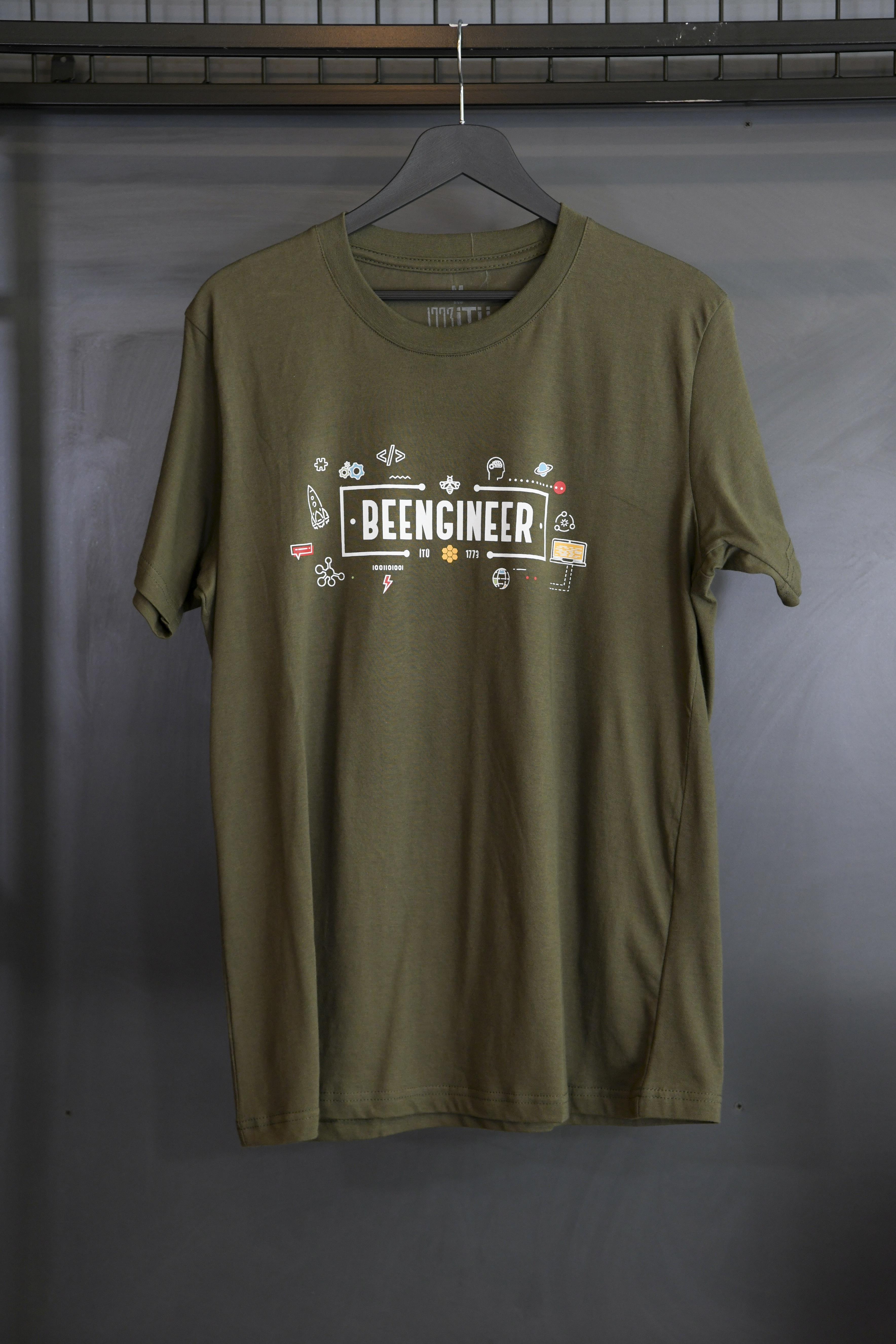 1773İtu.store Classic T-Shirt 