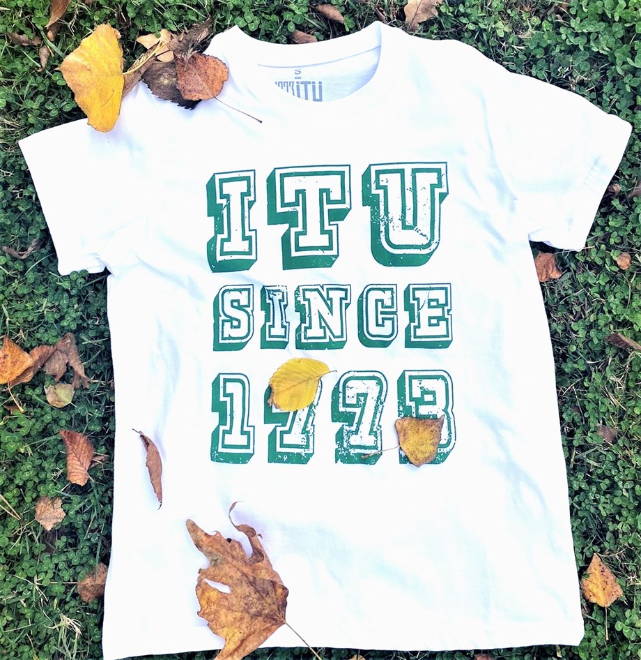 1773İtu.store SİNCE 1773 T-Shirt Beyaz