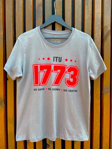 1773İtu.store Classic T-Shirt 