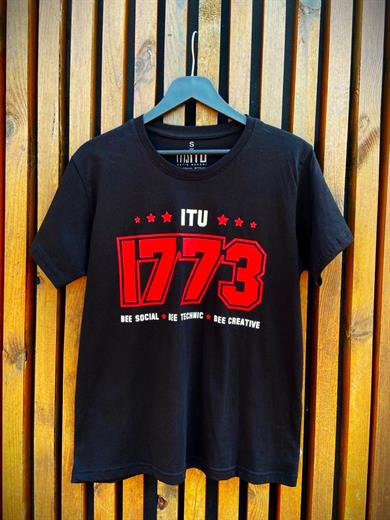 1773İtu.store Classic T-Shirt 