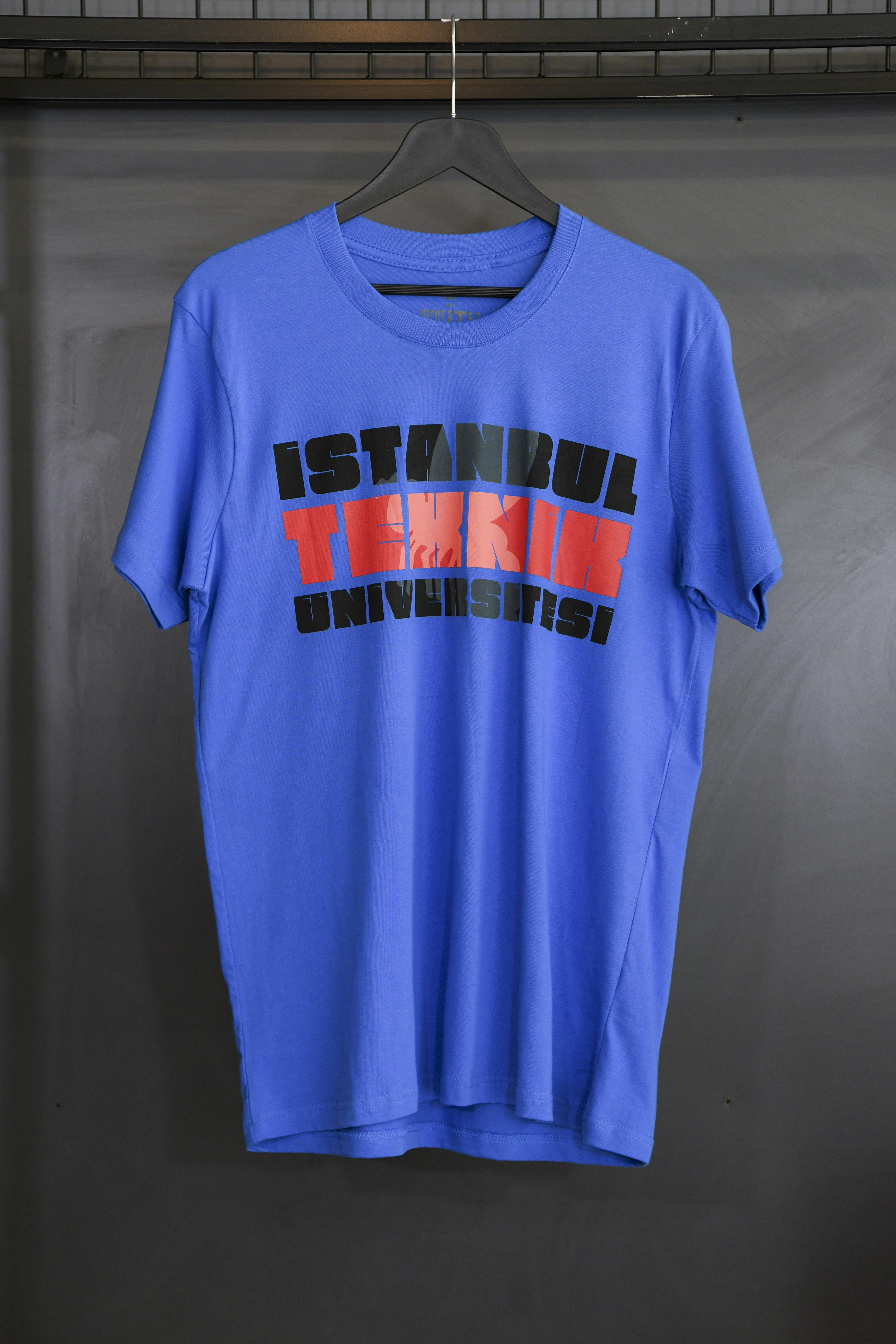 1773İtu.store Classic T-Shirt 