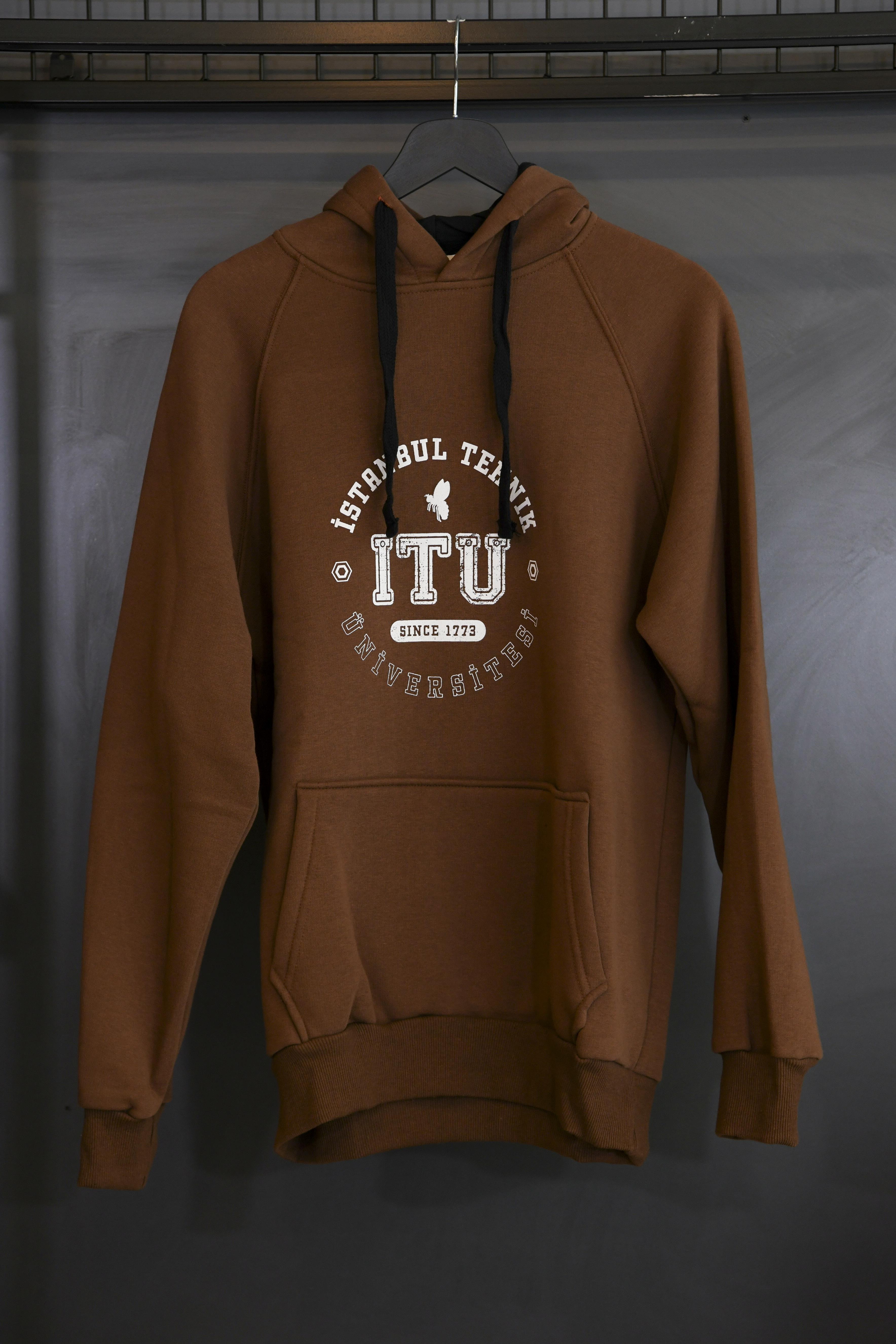 1773İtu.store Sweatshirt