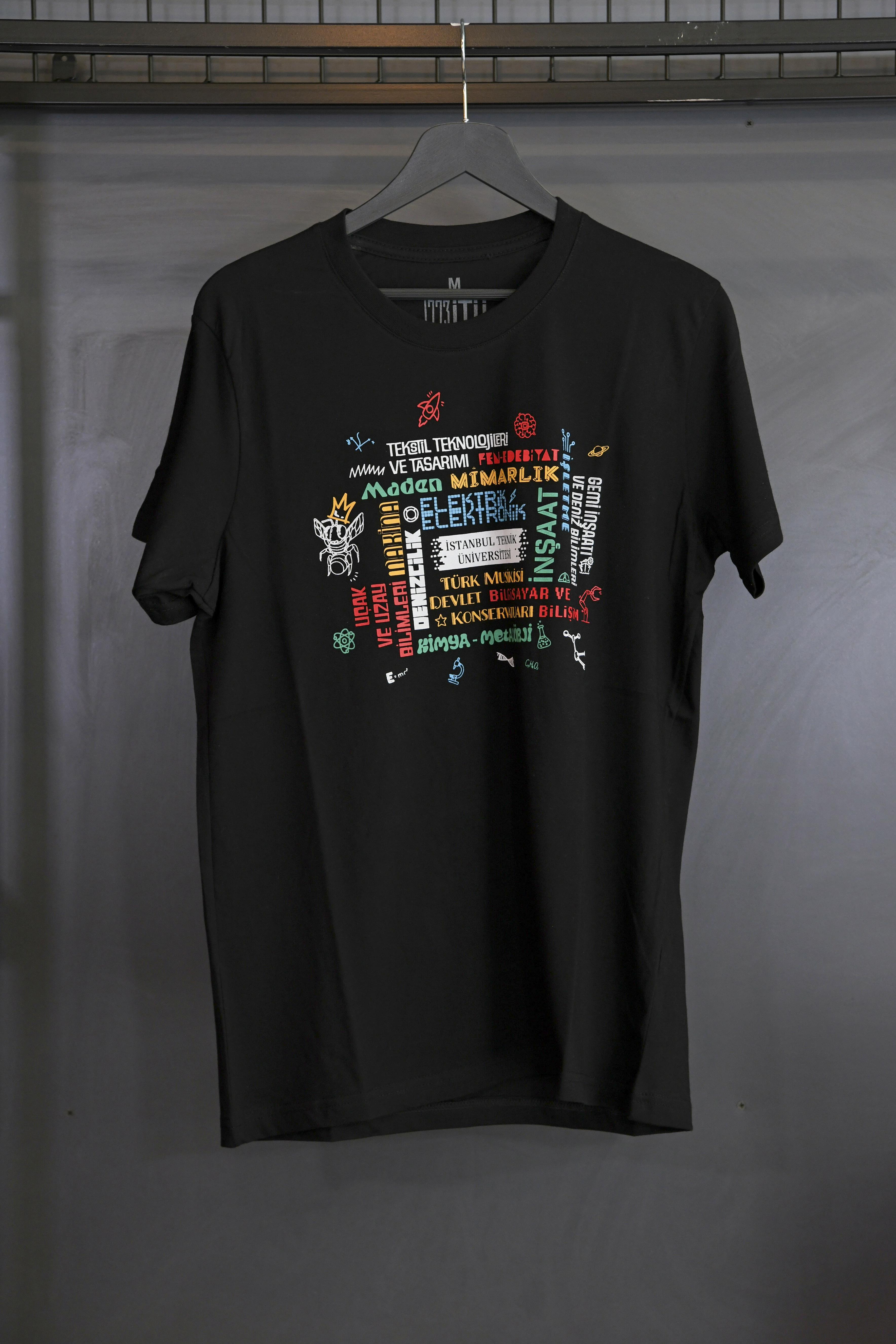 1773İtu.store Classic T-Shirt 