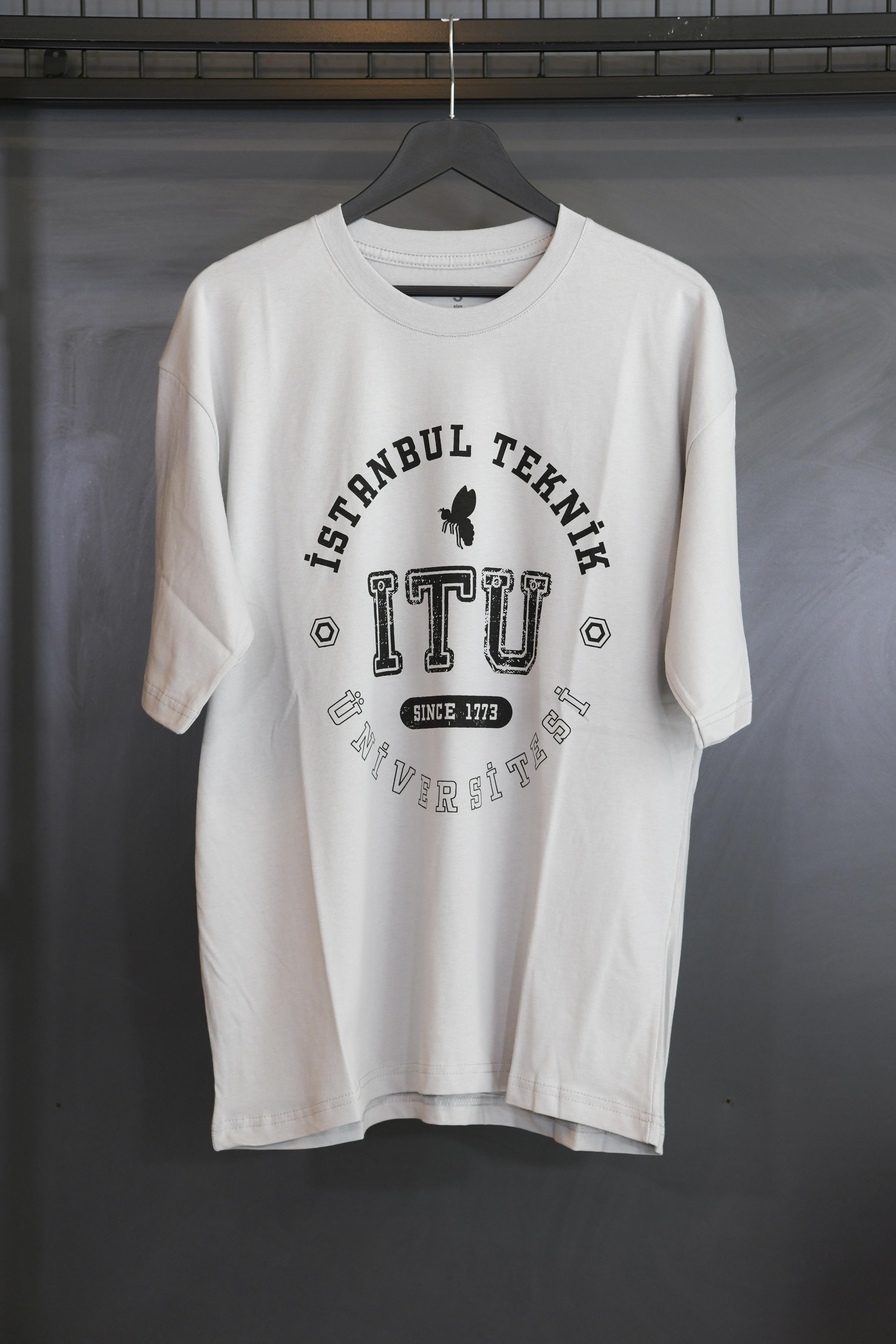 1773İtu.store Oversize T-Shirt 