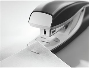 Zımbalayıcı Leitz 5562 Stil, 30 yaprak Metal, Saten siyah