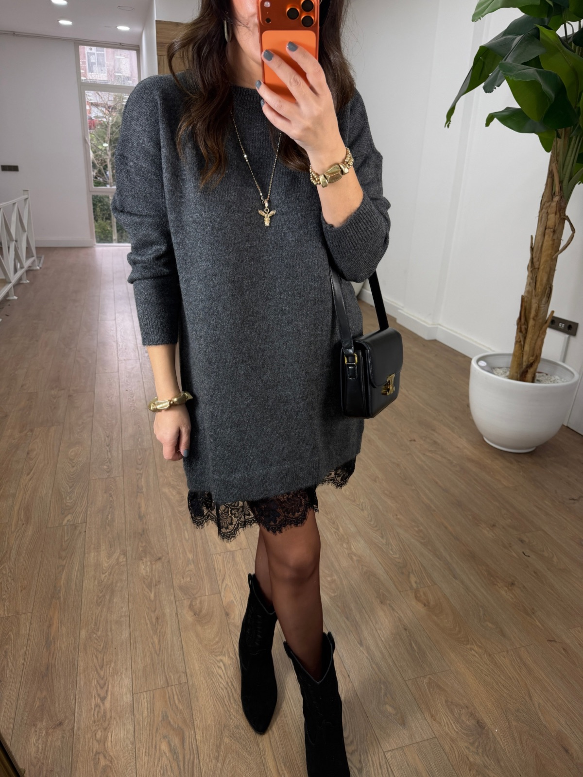 Etek Ucu Dantel Detaylı Triko Elbise - Antrasit