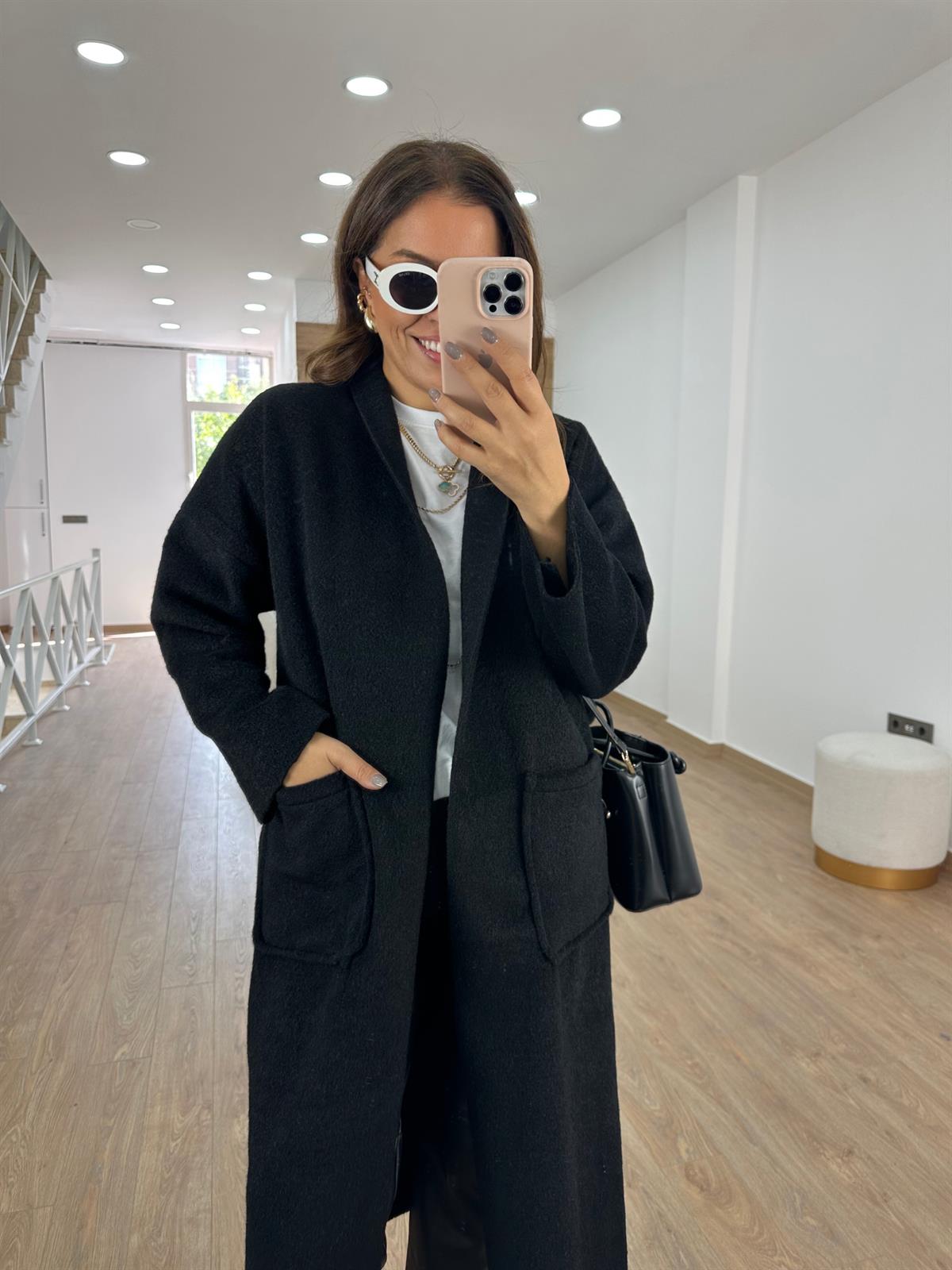 %100 Kaşe Yumoş Kaban-Siyah