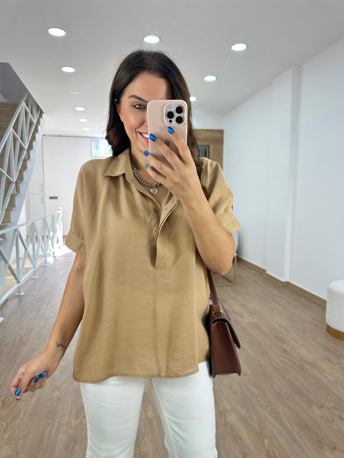 %100 Modal Arkası Düğmeli Gömlek-Bej