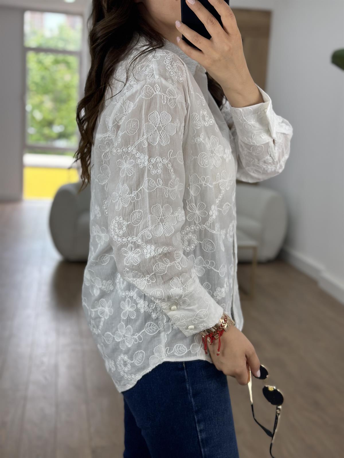 %100 Pamuk Nakışlı Gömlek