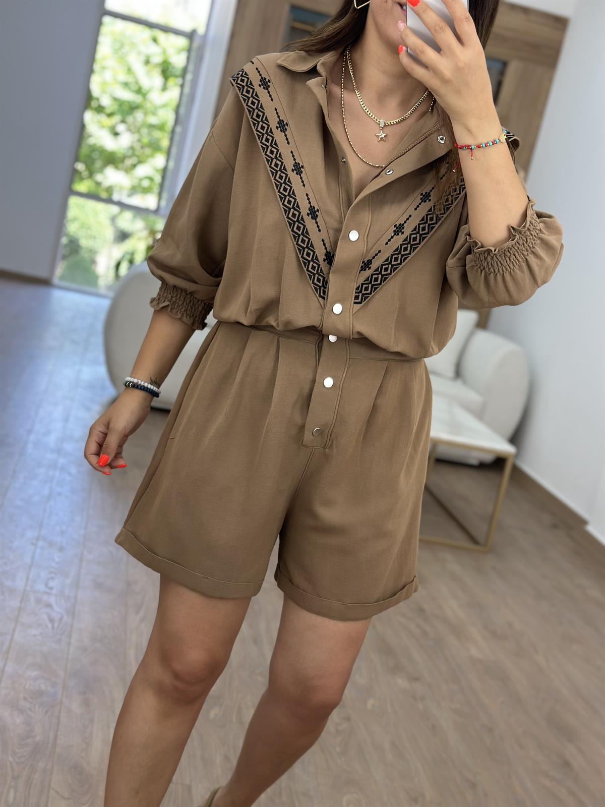 %100 Pamuk Nakışlı Yarım Kol Tulum Kahve