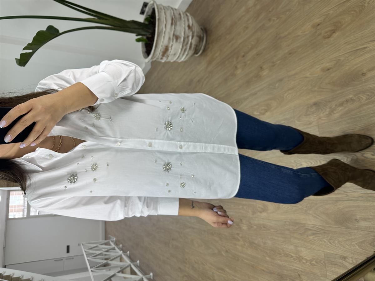 %100 Pamuk Taş İşlemeli Gömlek