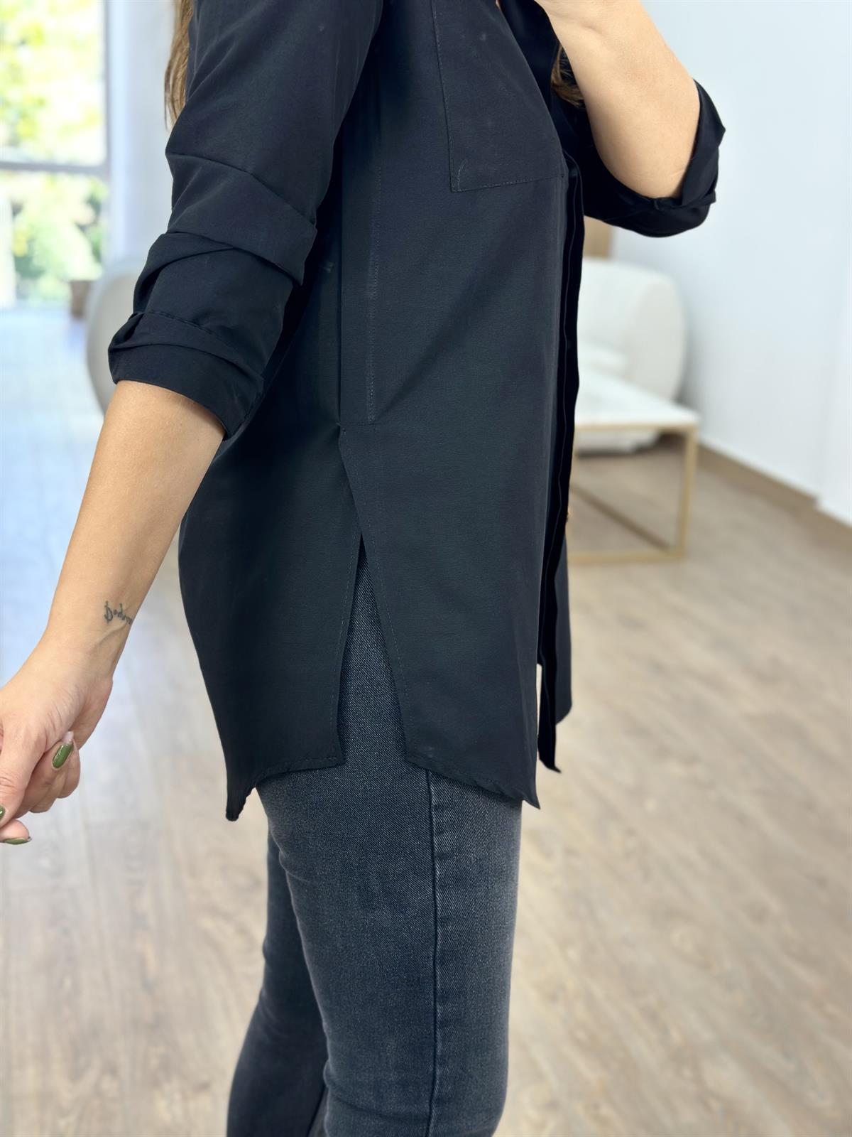 %100 Pamuk Yandan Yırtmaçlı Basic Gömlek - Siyah