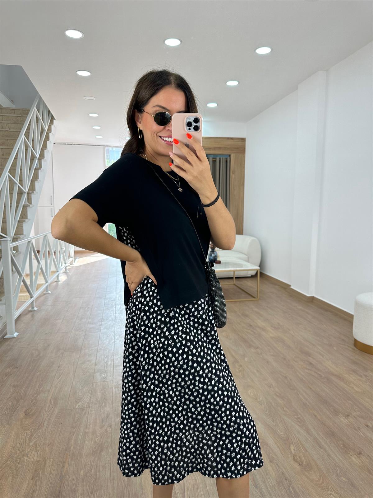 %100 Viskon Eteği Çiçekli Elbise