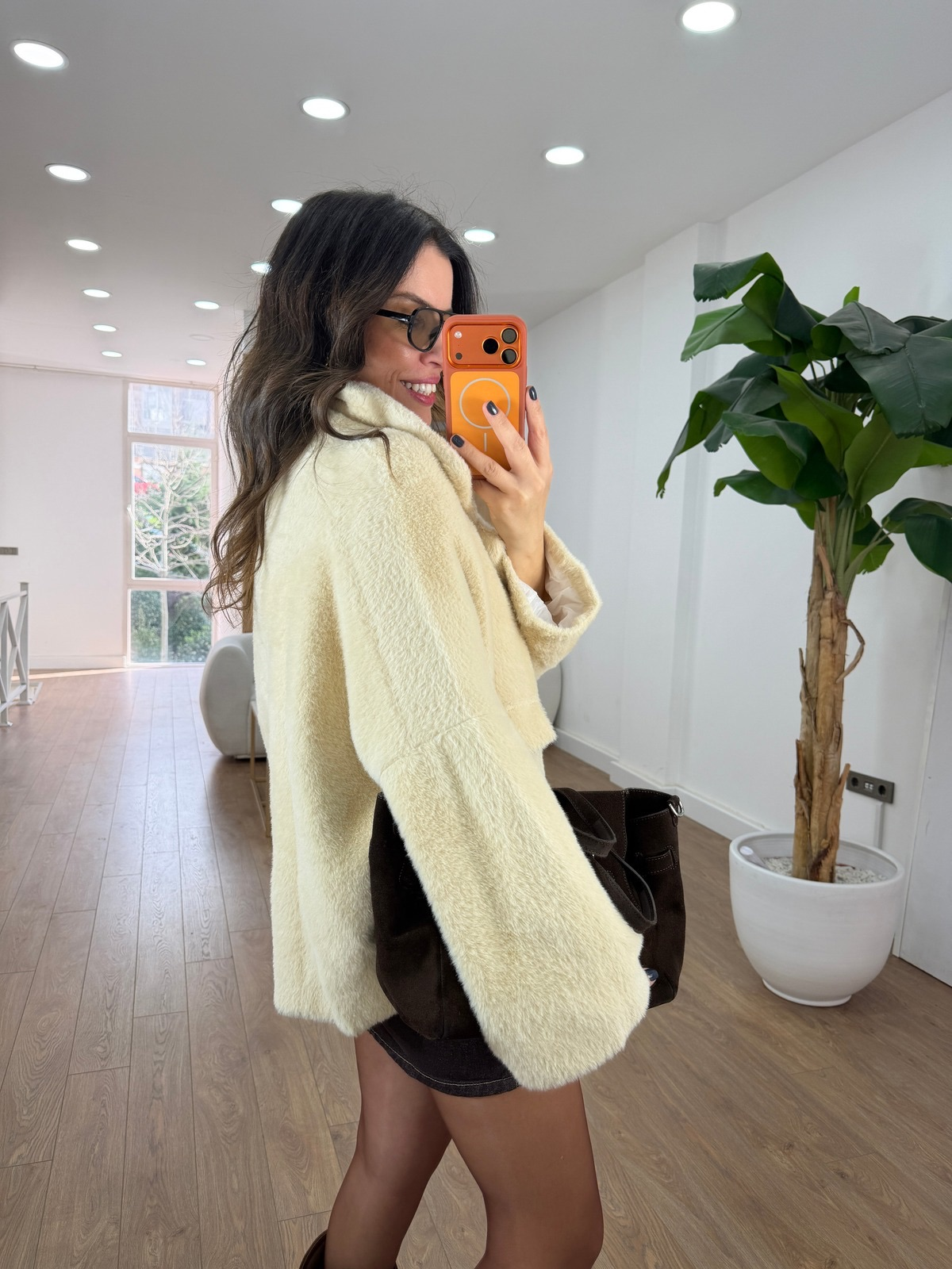 Premium Seri Cepli Oversize Kürk - Bej