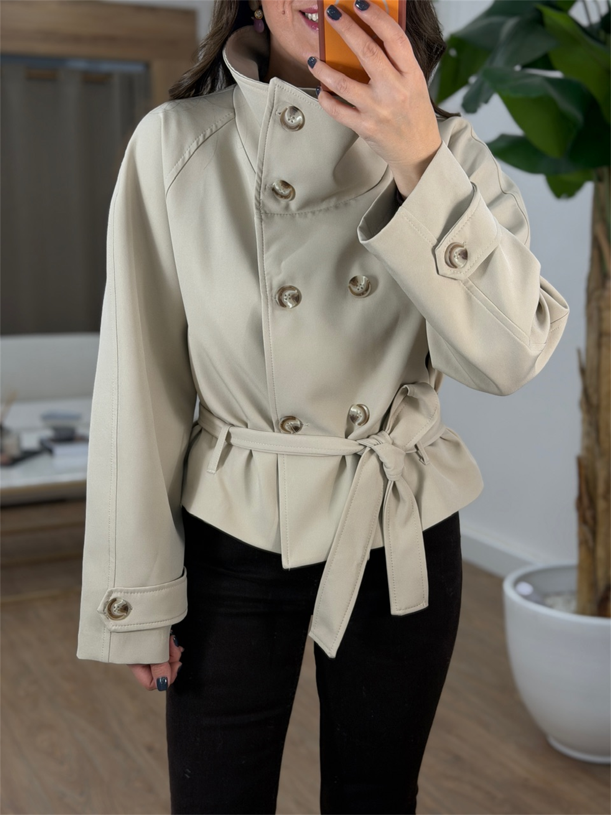 Dik Yaka Beli Bağlamalı Trençkot - Taş