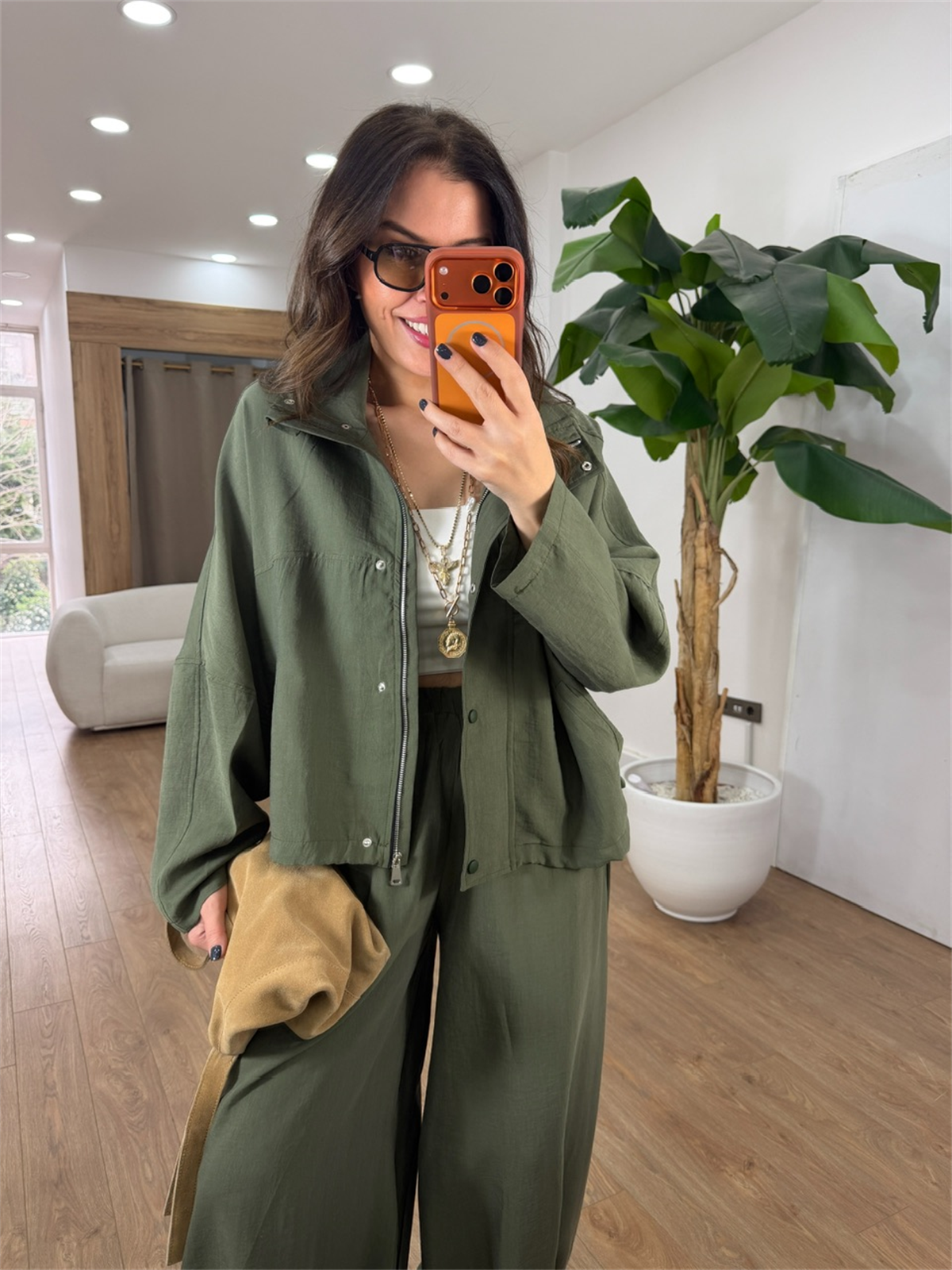 Dik Yaka Fermuarlı Premium Takım - Haki