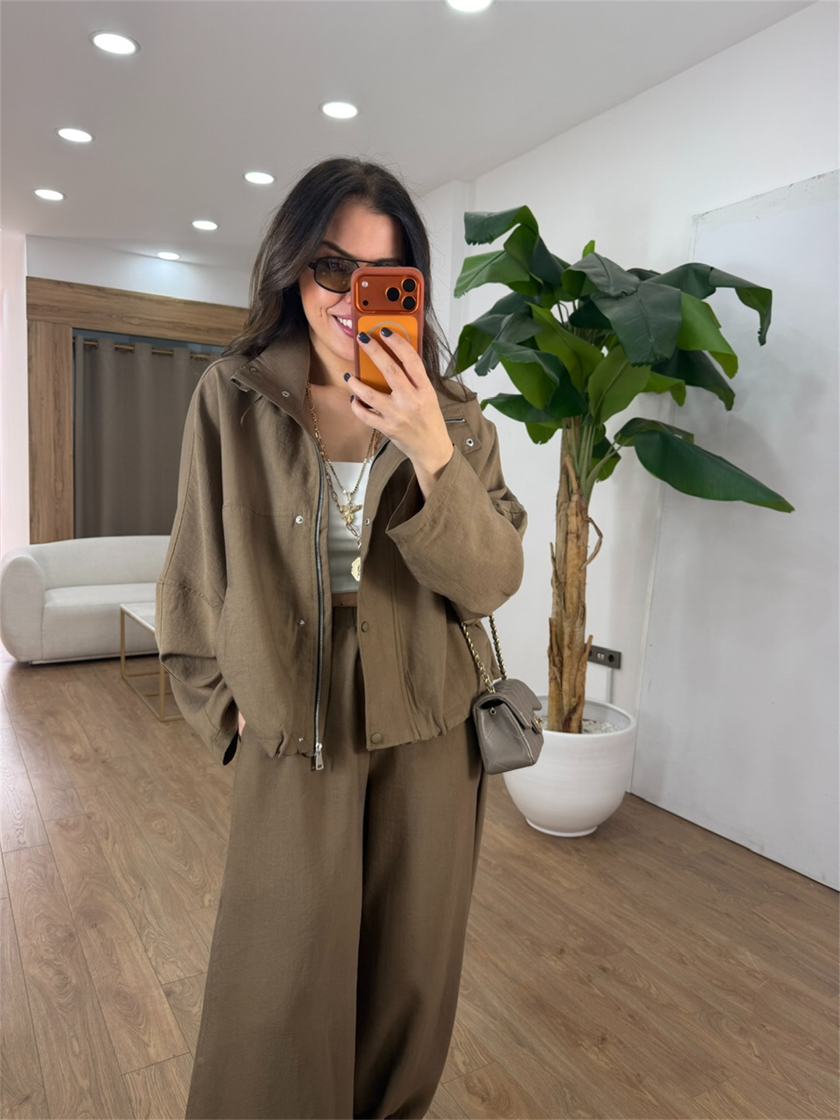 Dik Yaka Fermuarlı Premium Takım - Vizon