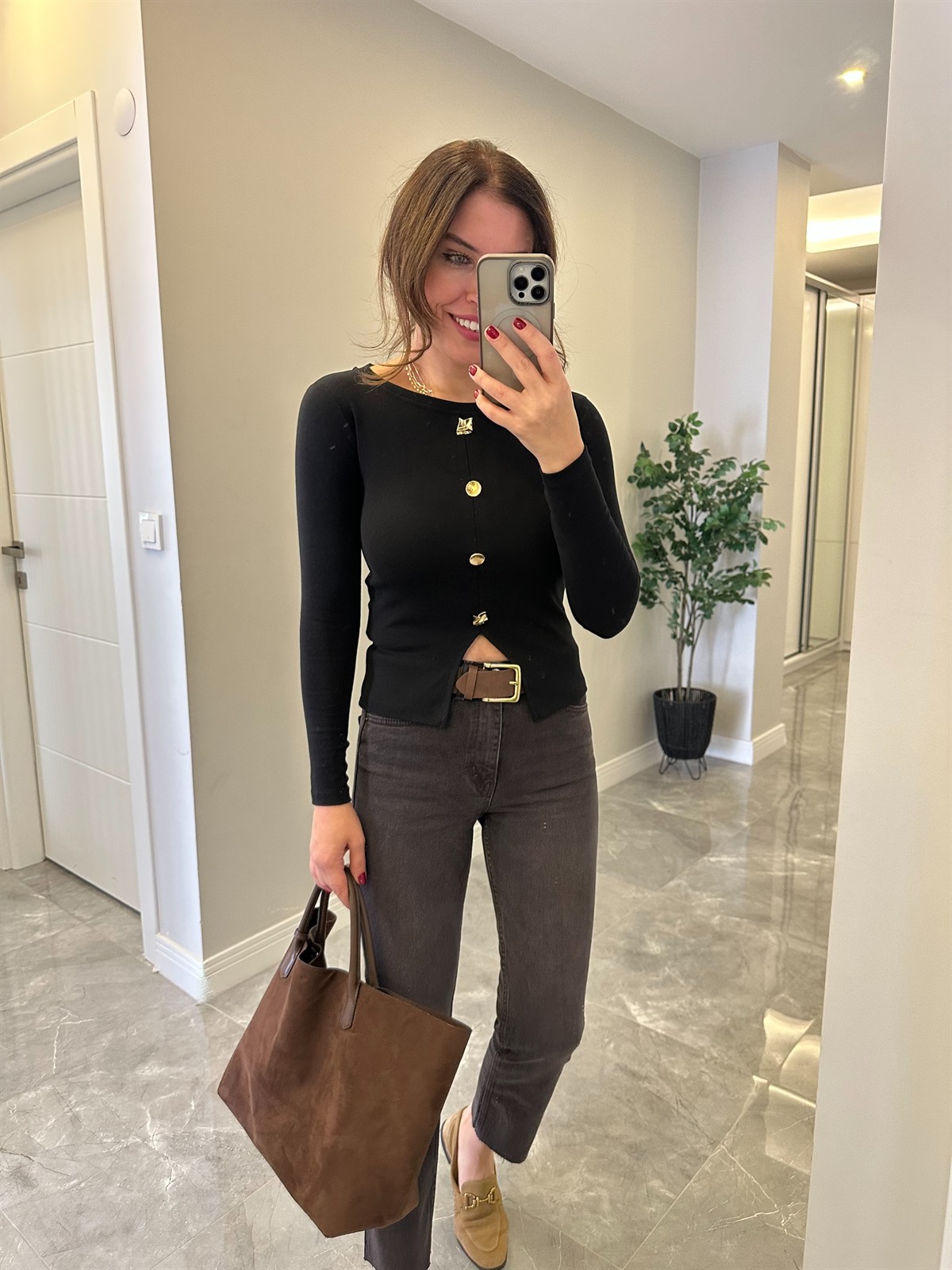 4 Düğmeli Basic Bluz - Siyah