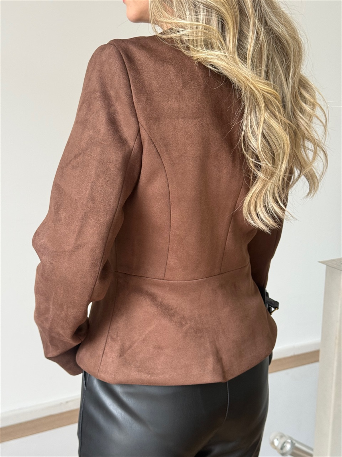 Önü Düğmeli Premium Süet Ceket - Kahverengi