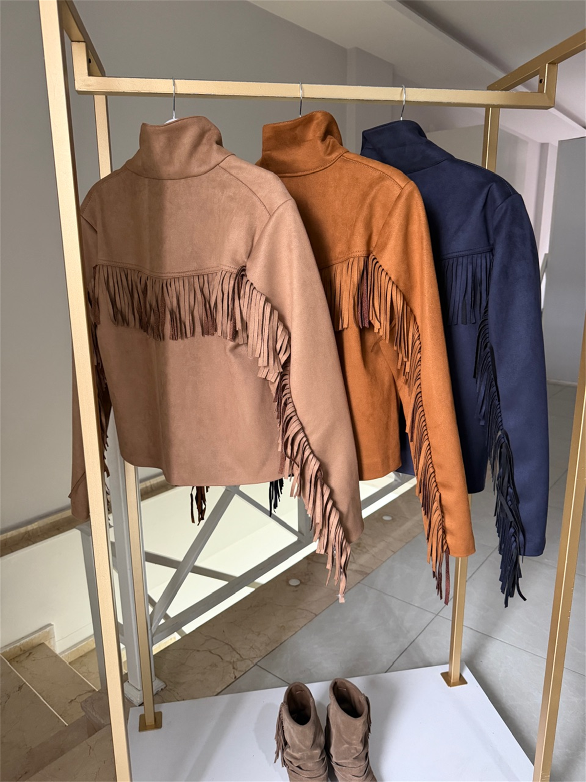 Düğmeli Püsküllü Süet Ceket - Bej 