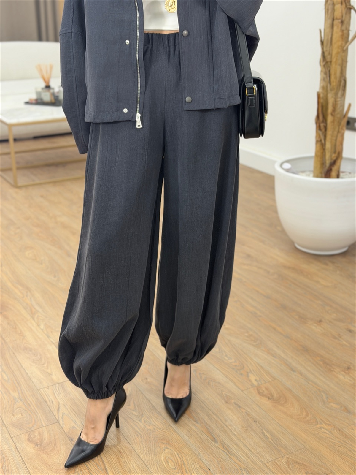 Dik Yaka Fermuarlı Premium Takım - Lacivert